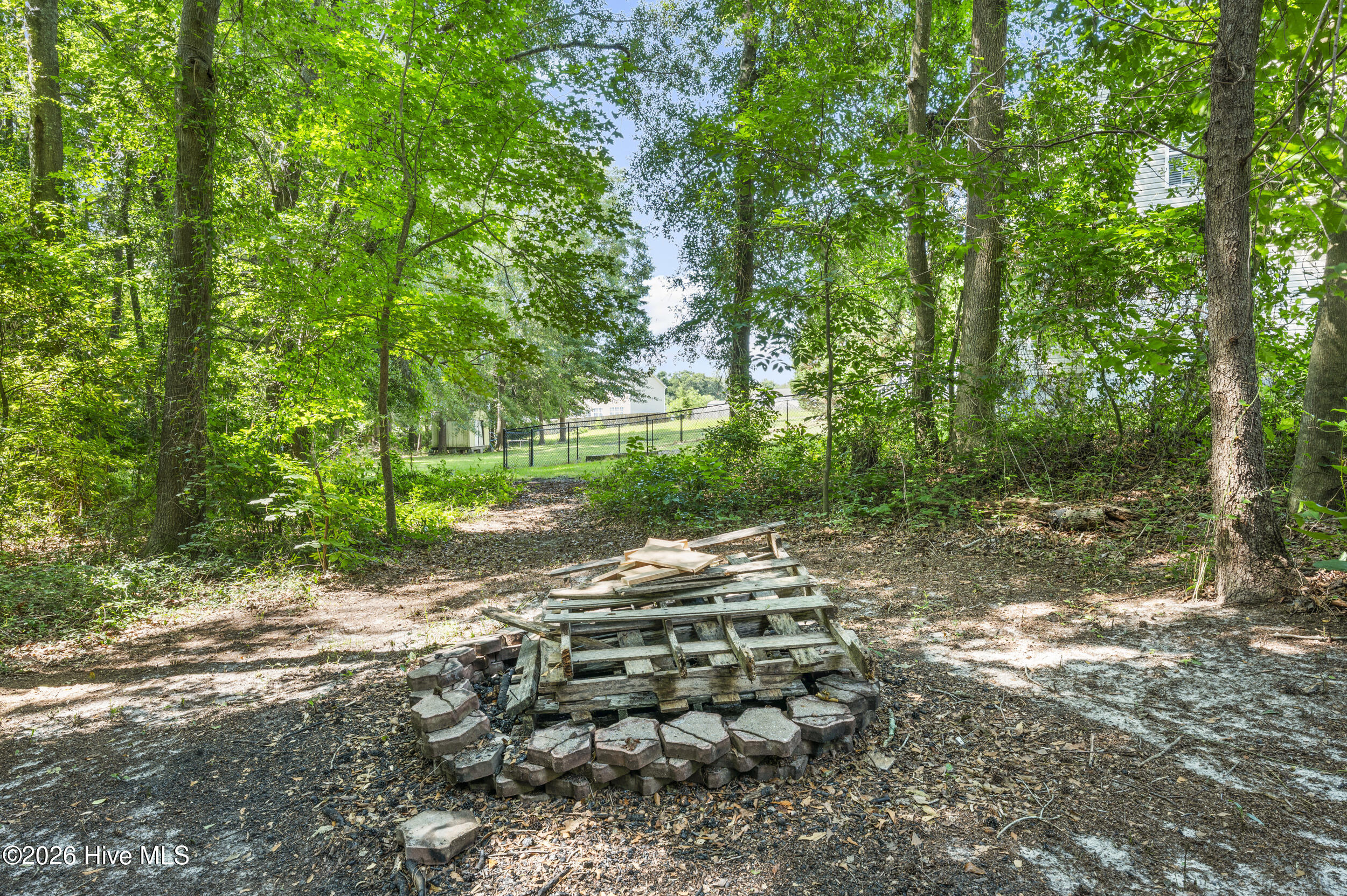 124 Briar Hollow Drive