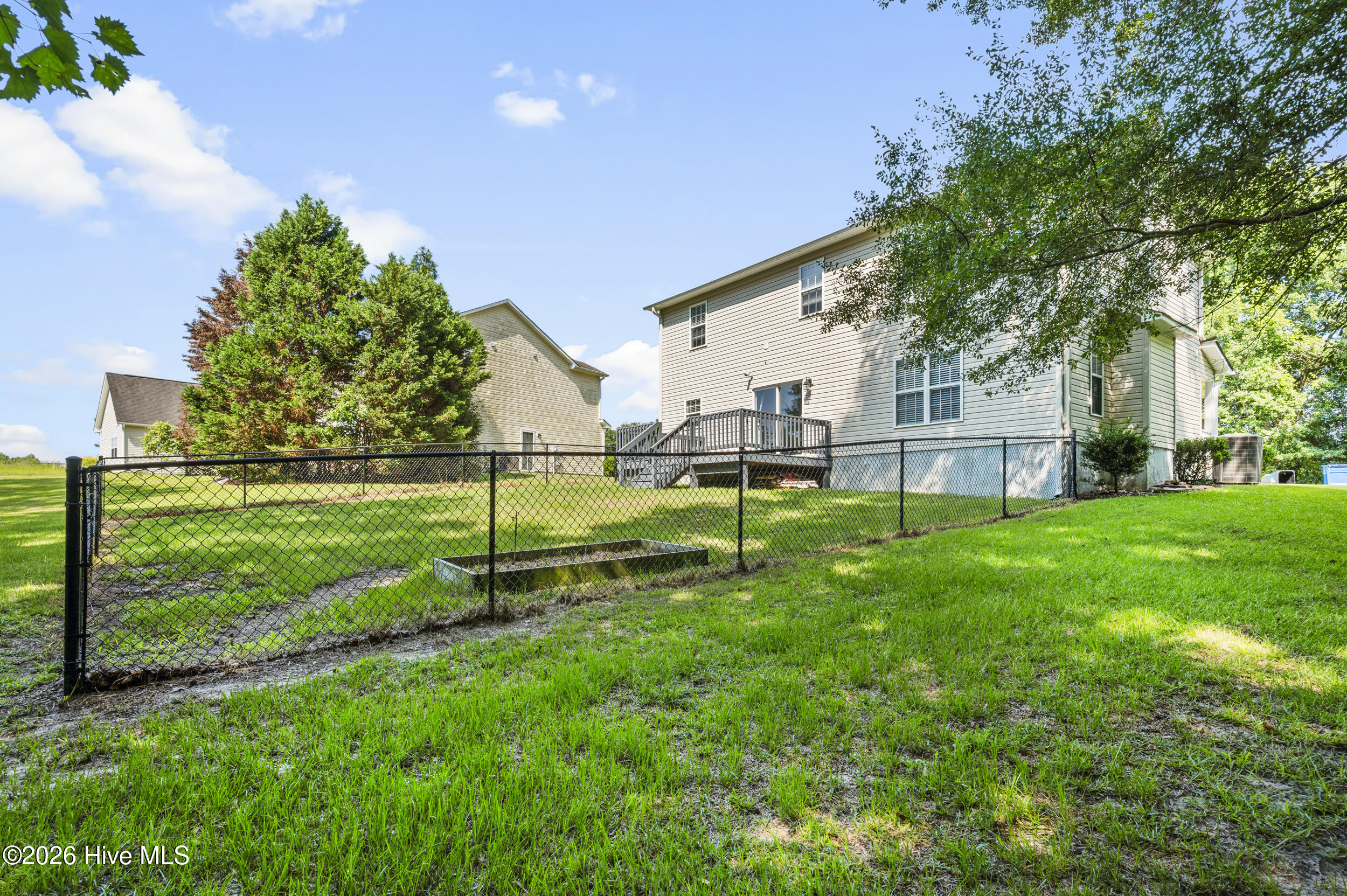 124 Briar Hollow Drive