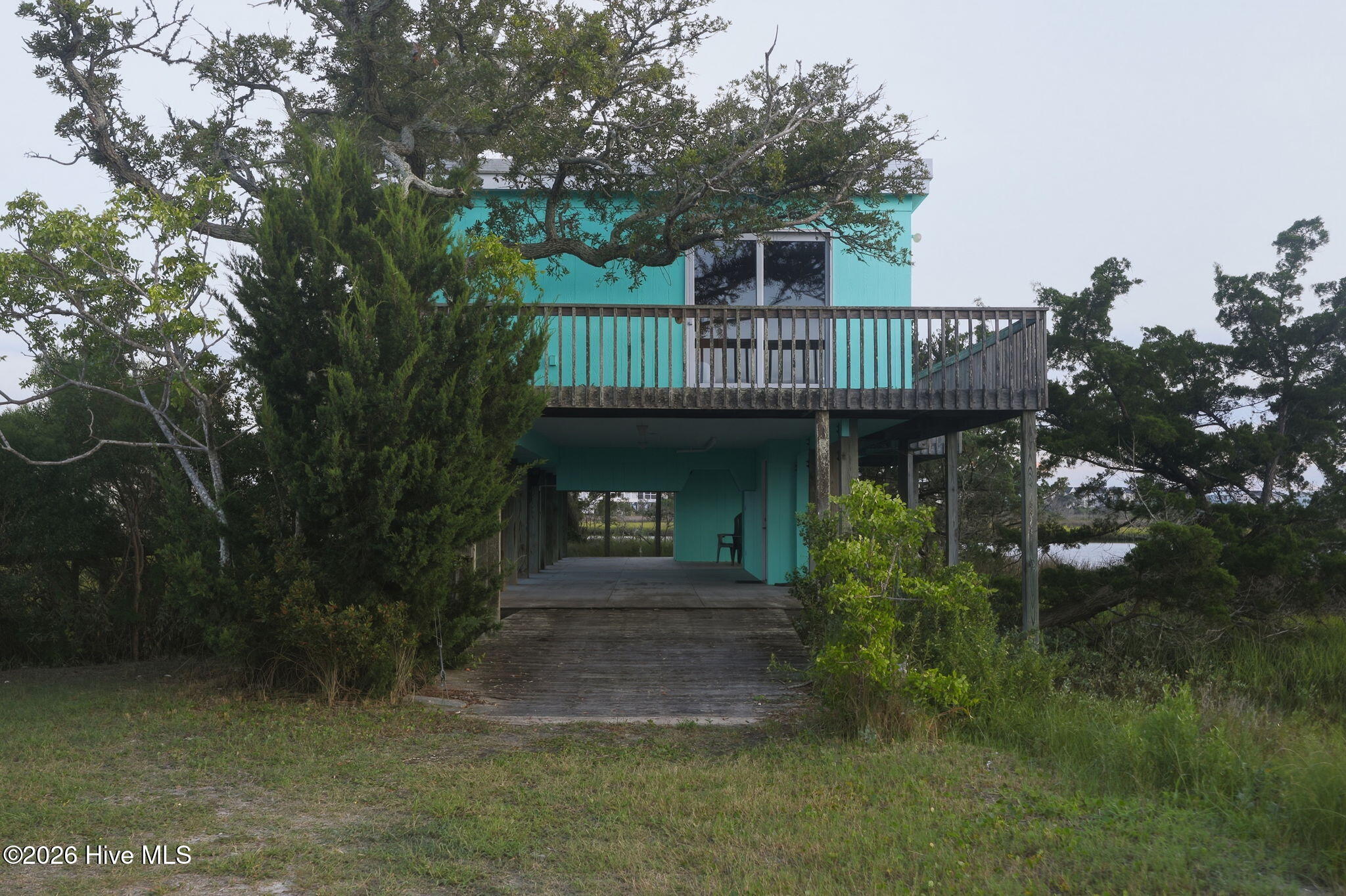 957 Broadway Street