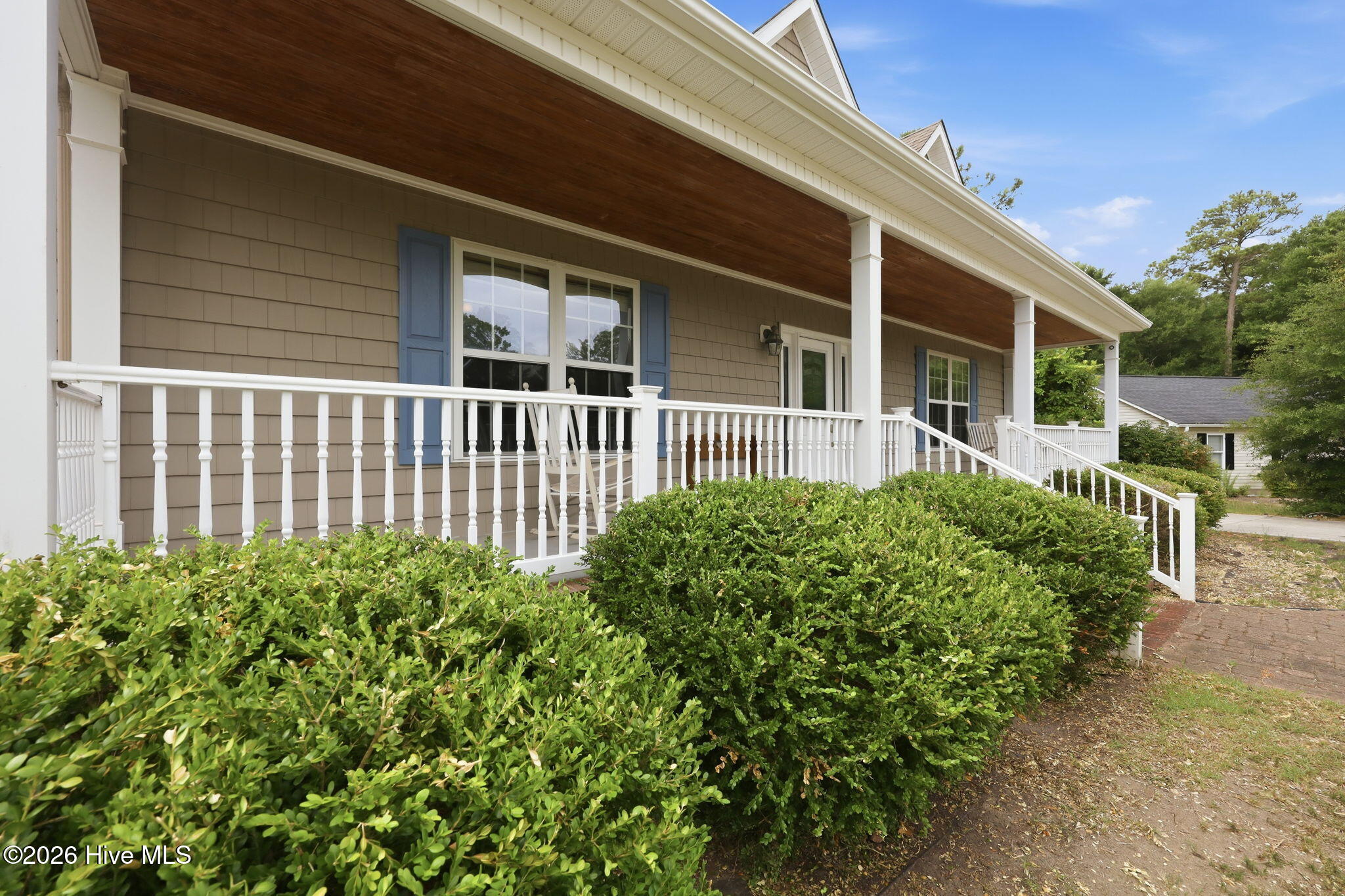 221 Oak Grove Circle