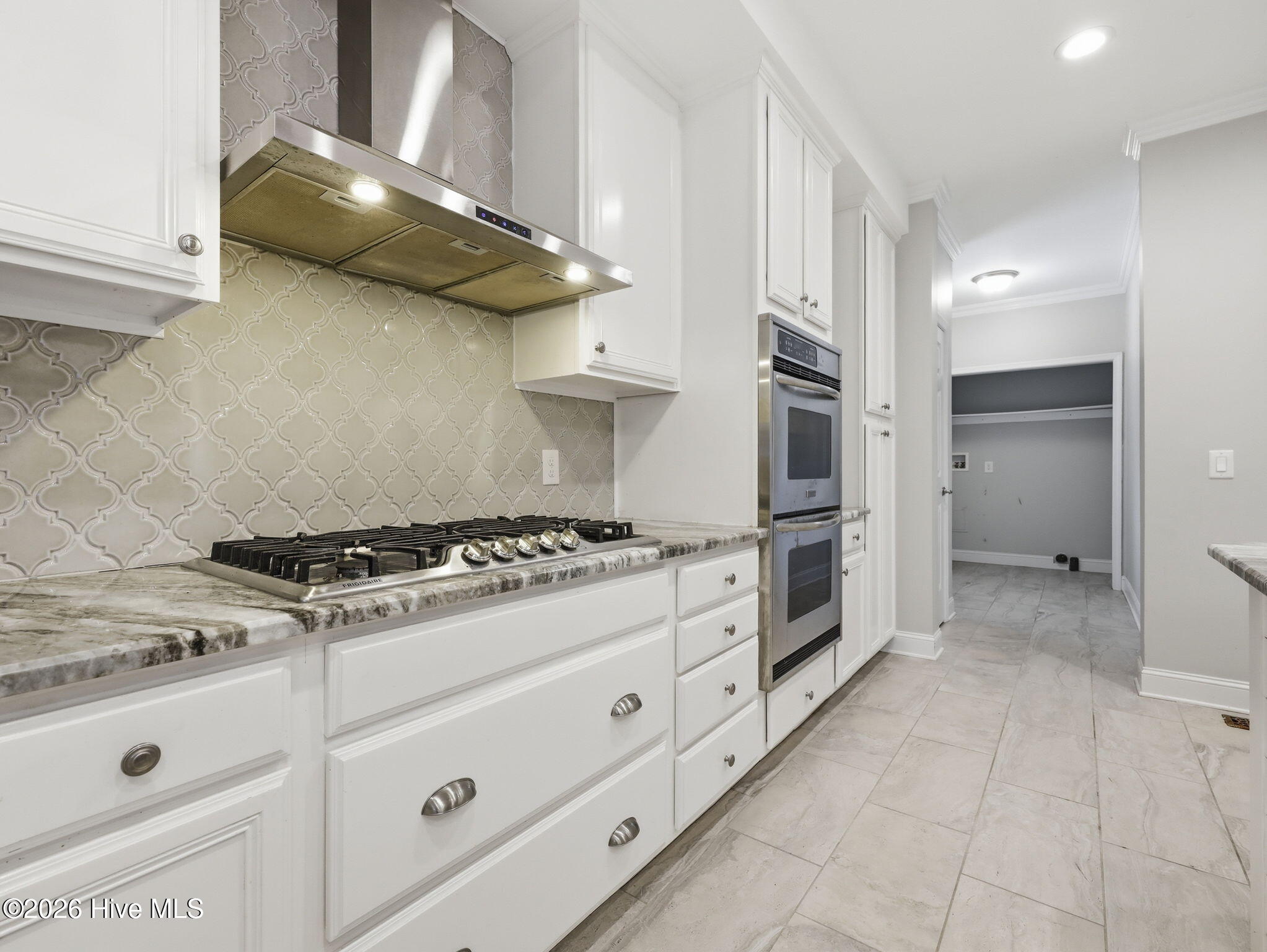 221 Oak Grove Circle