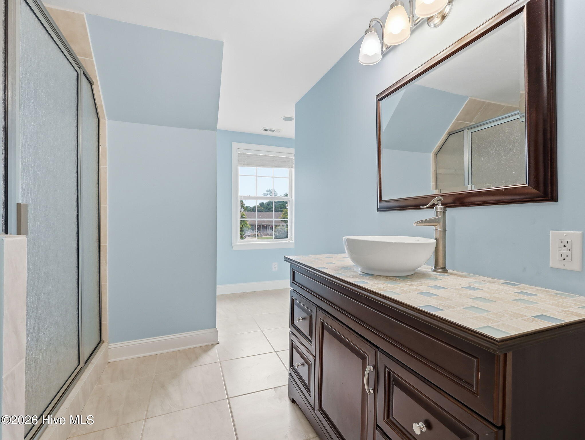221 Oak Grove Circle