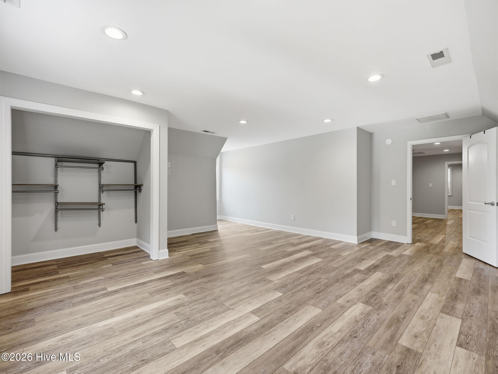 221 Oak Grove Circle