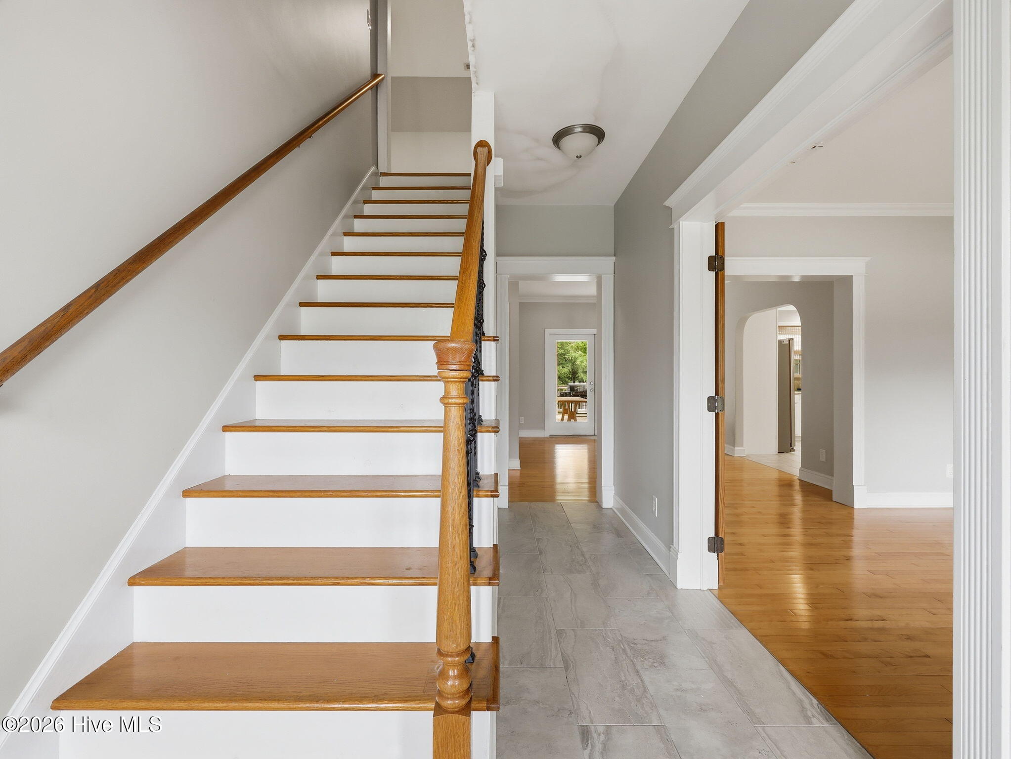 221 Oak Grove Circle