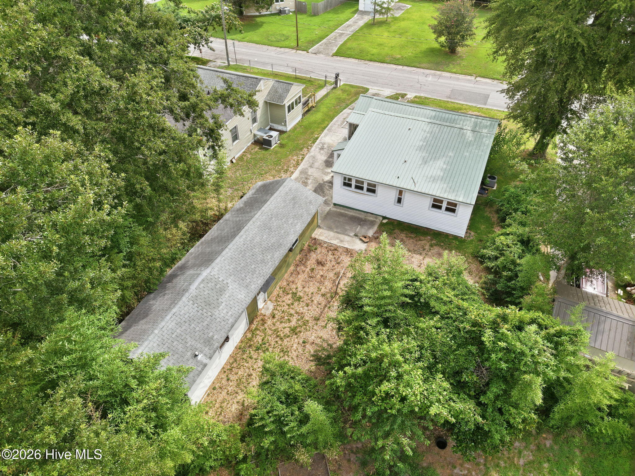 303 Banks Street