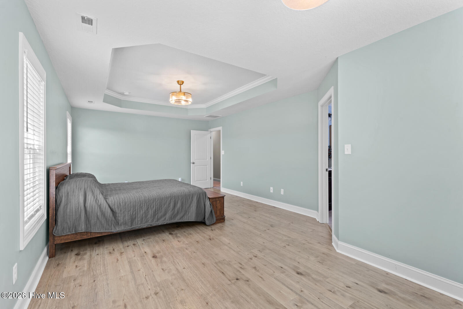451 Worsley Way