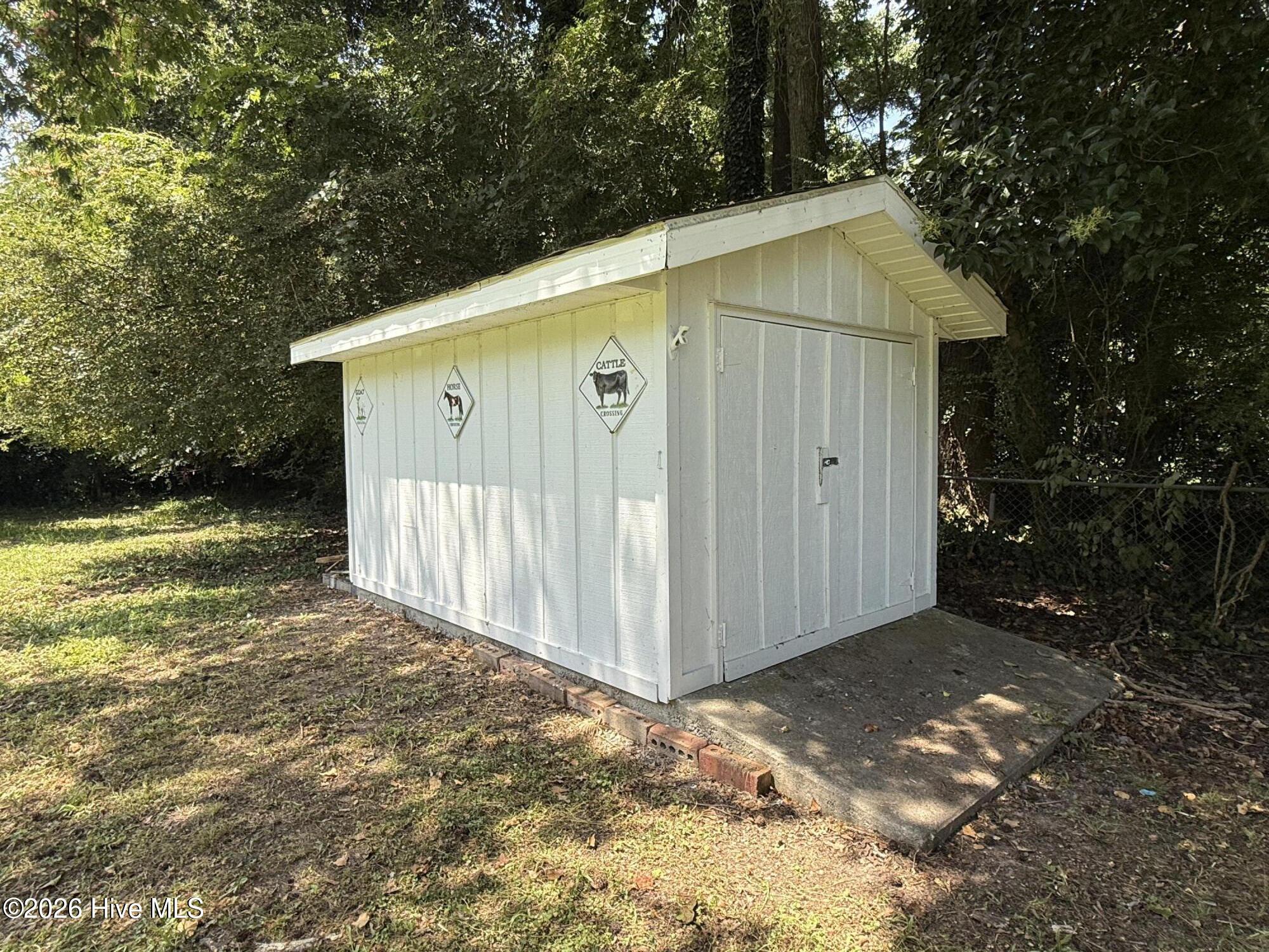 18 White Oak Street