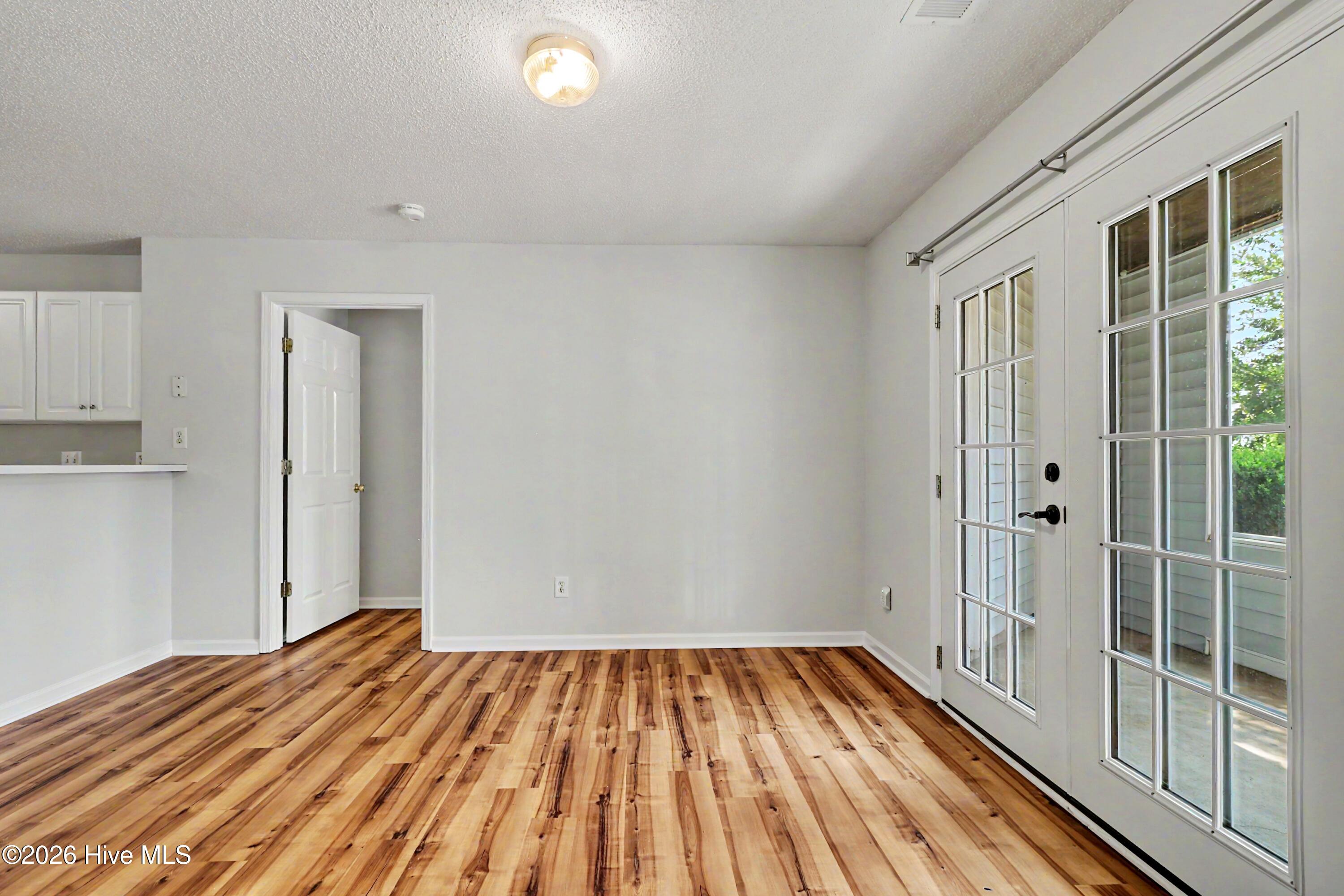 4140 Breezewood Drive Unit 104