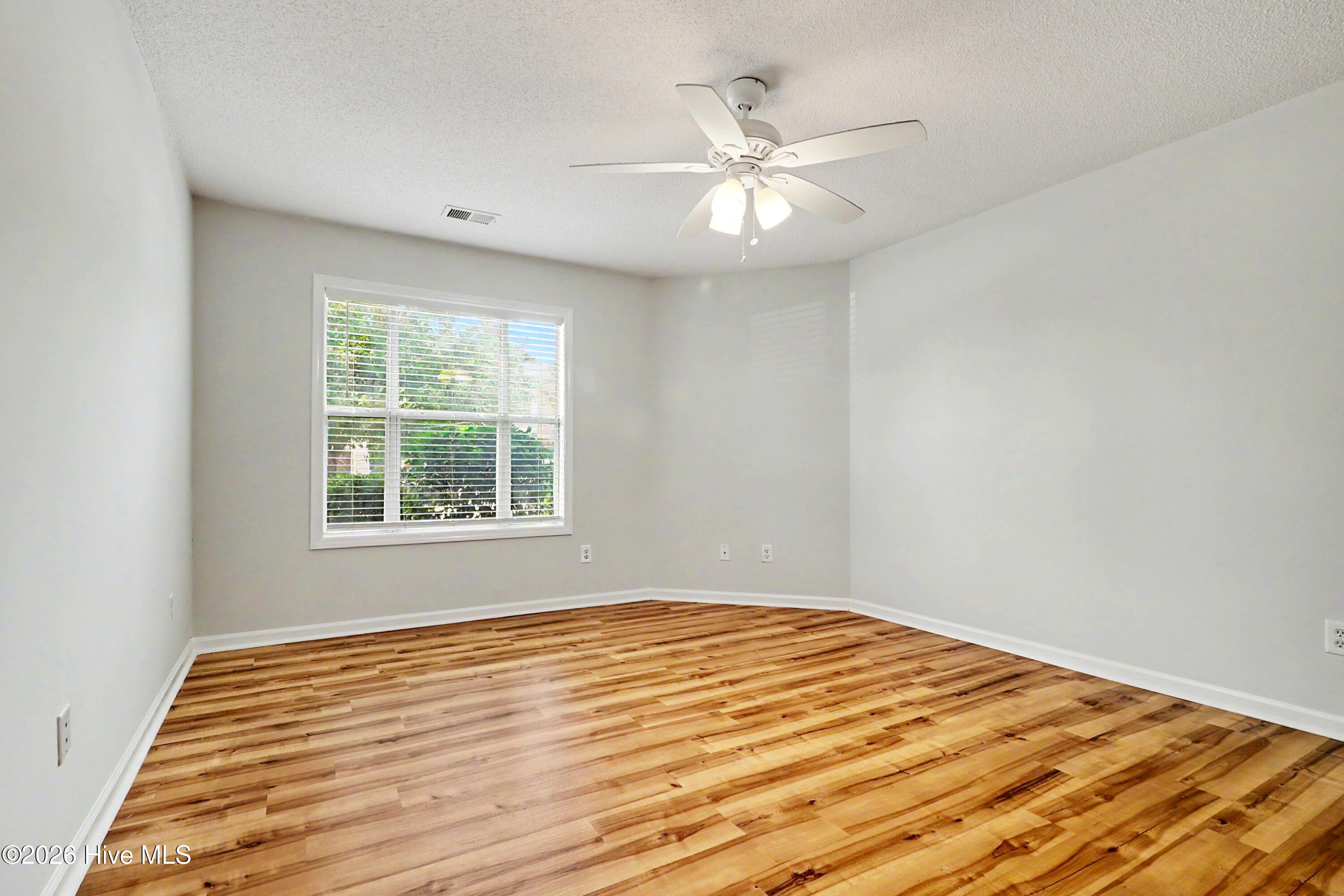 4140 Breezewood Drive Unit 104