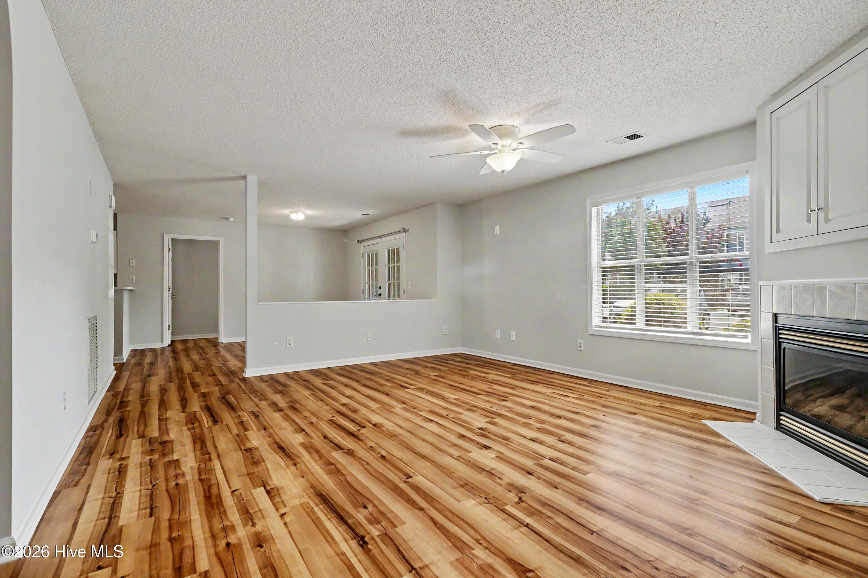 4140 Breezewood Drive Unit 104