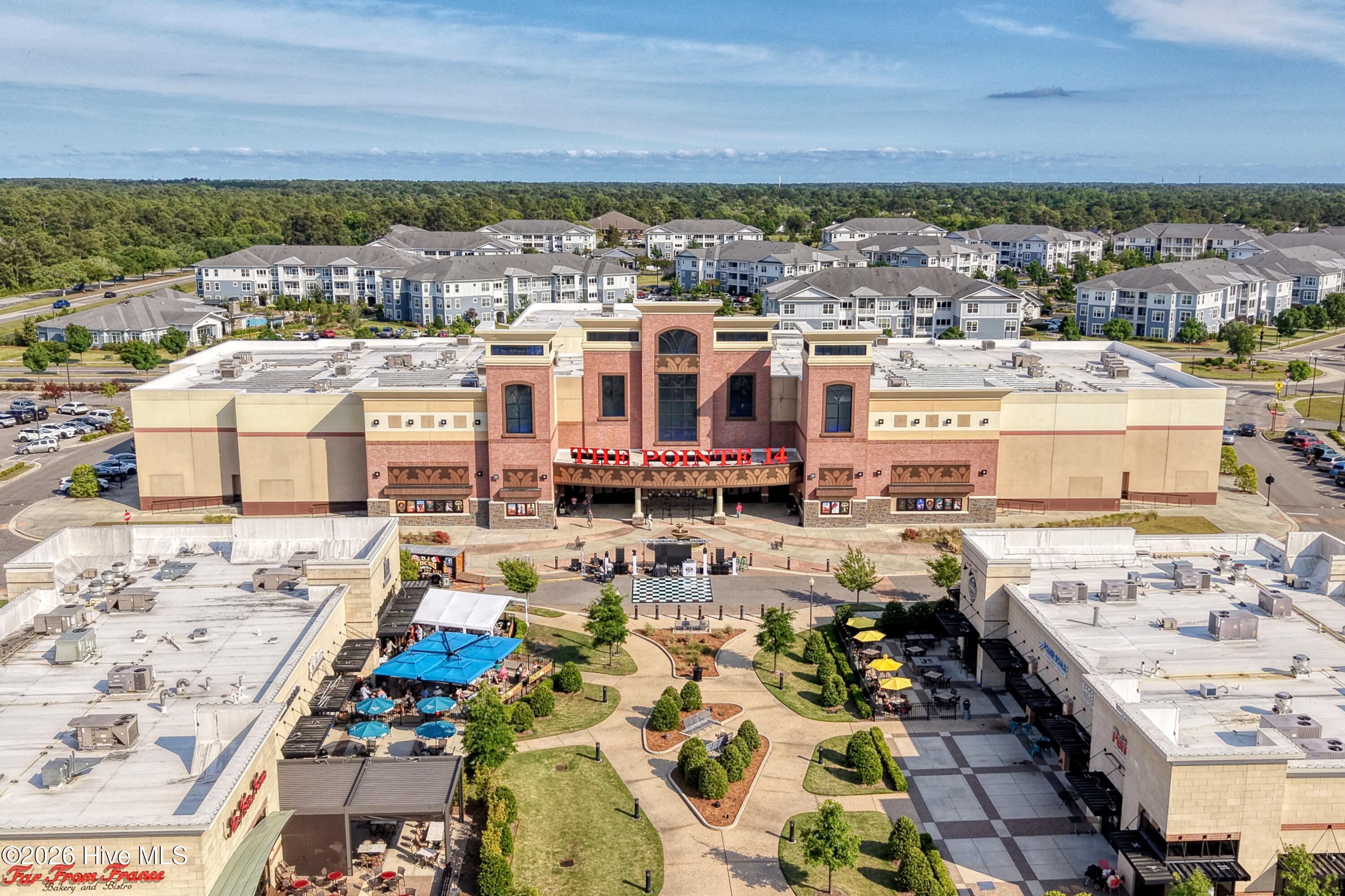 4140 Breezewood Drive Unit 104