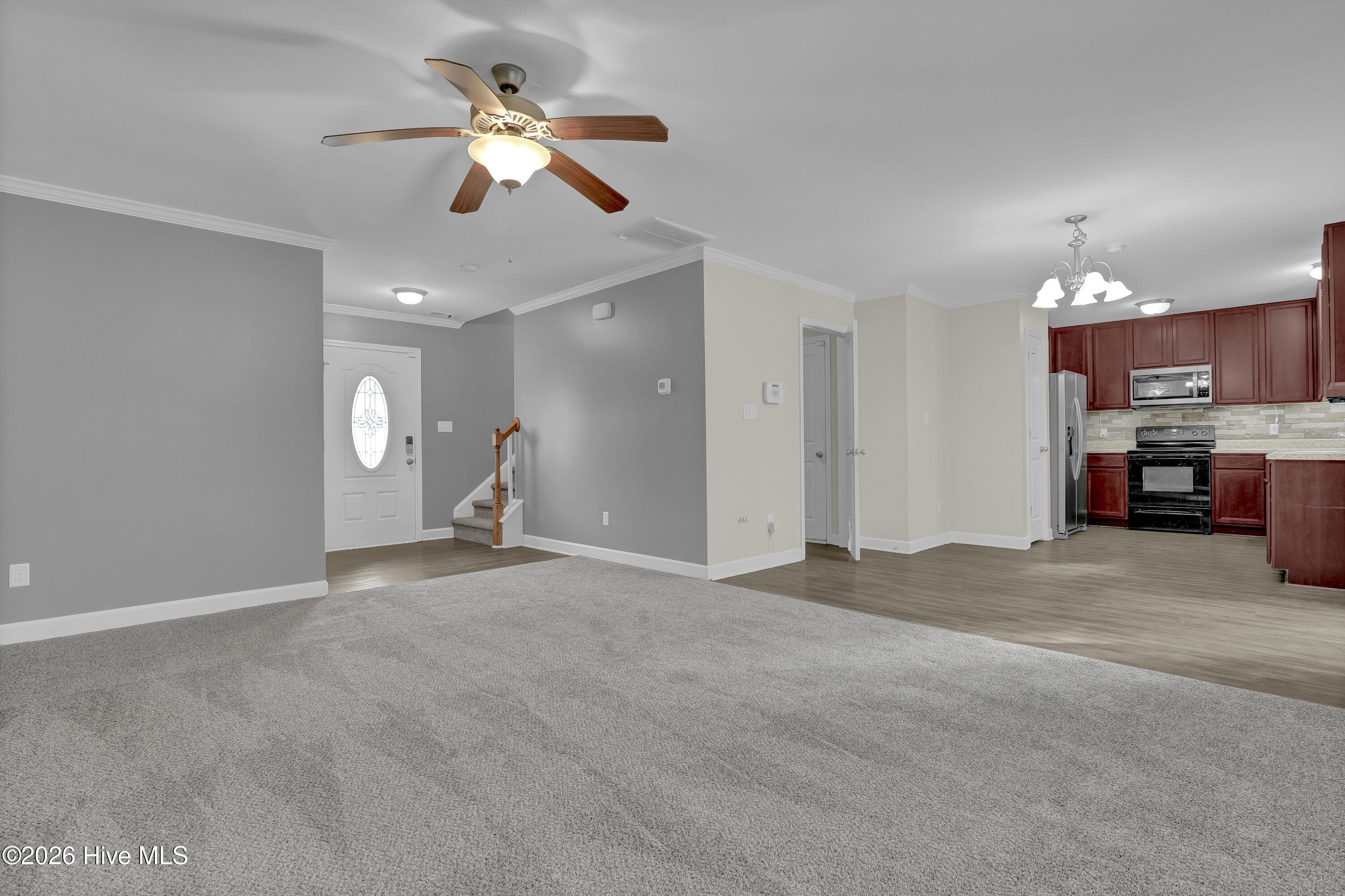 320 Lakewood Drive