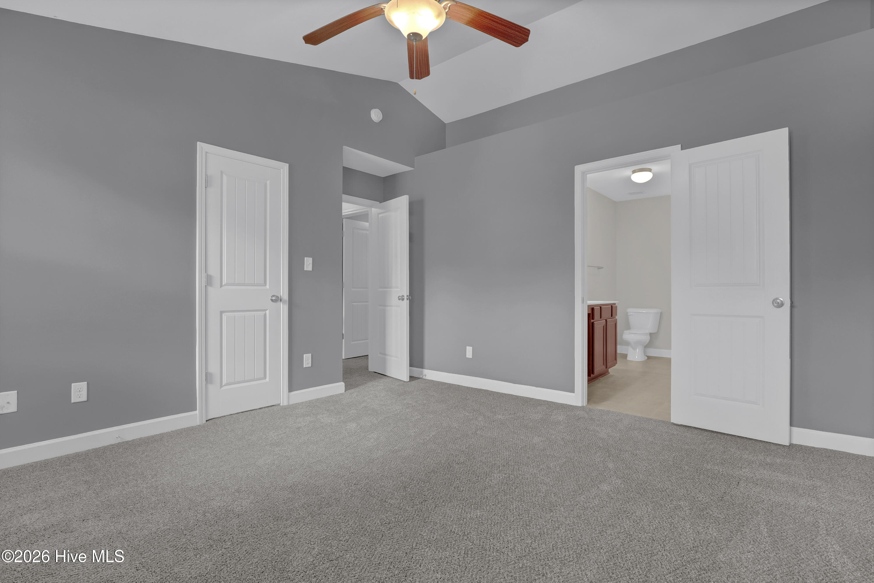 320 Lakewood Drive
