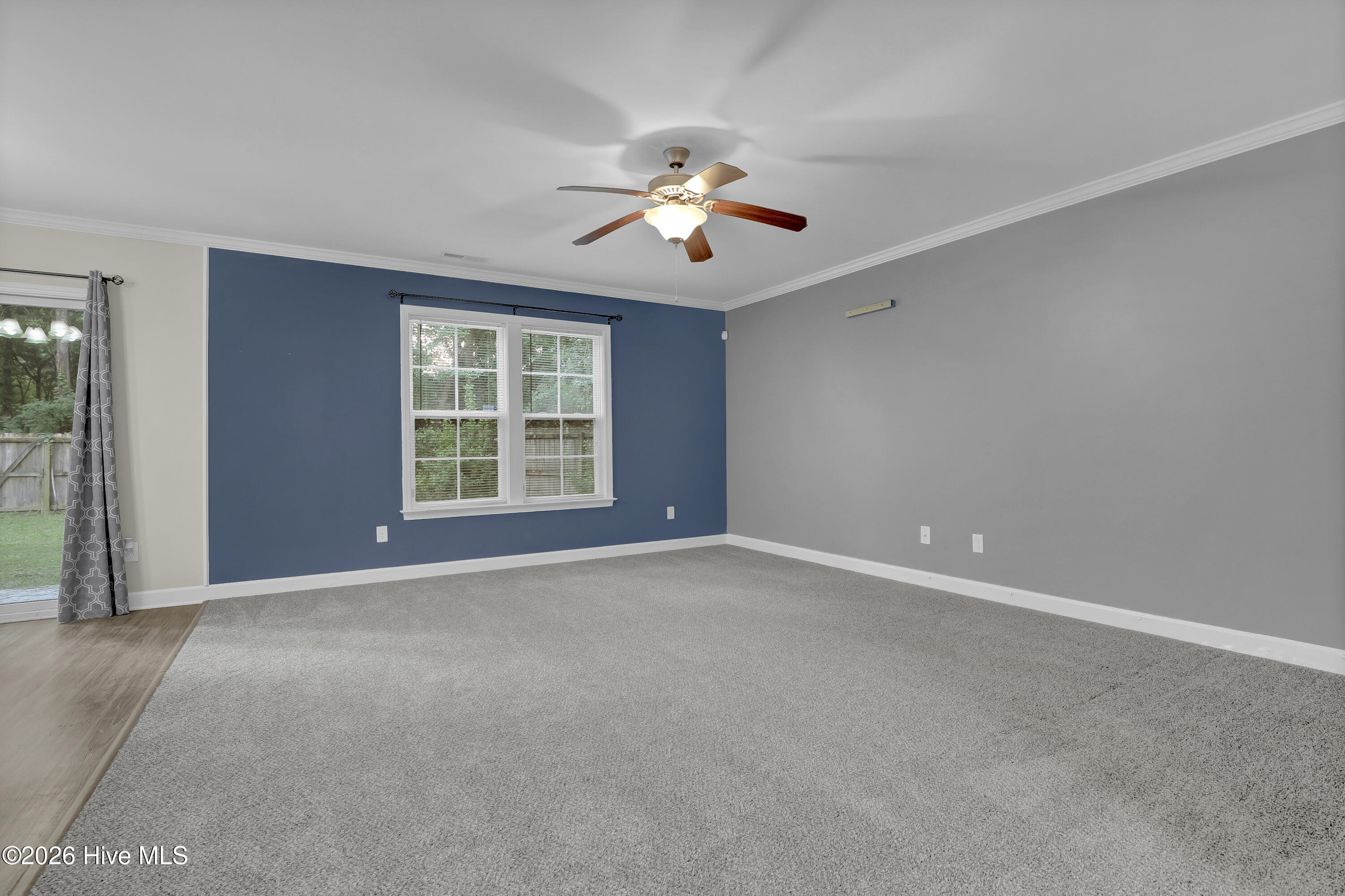 320 Lakewood Drive