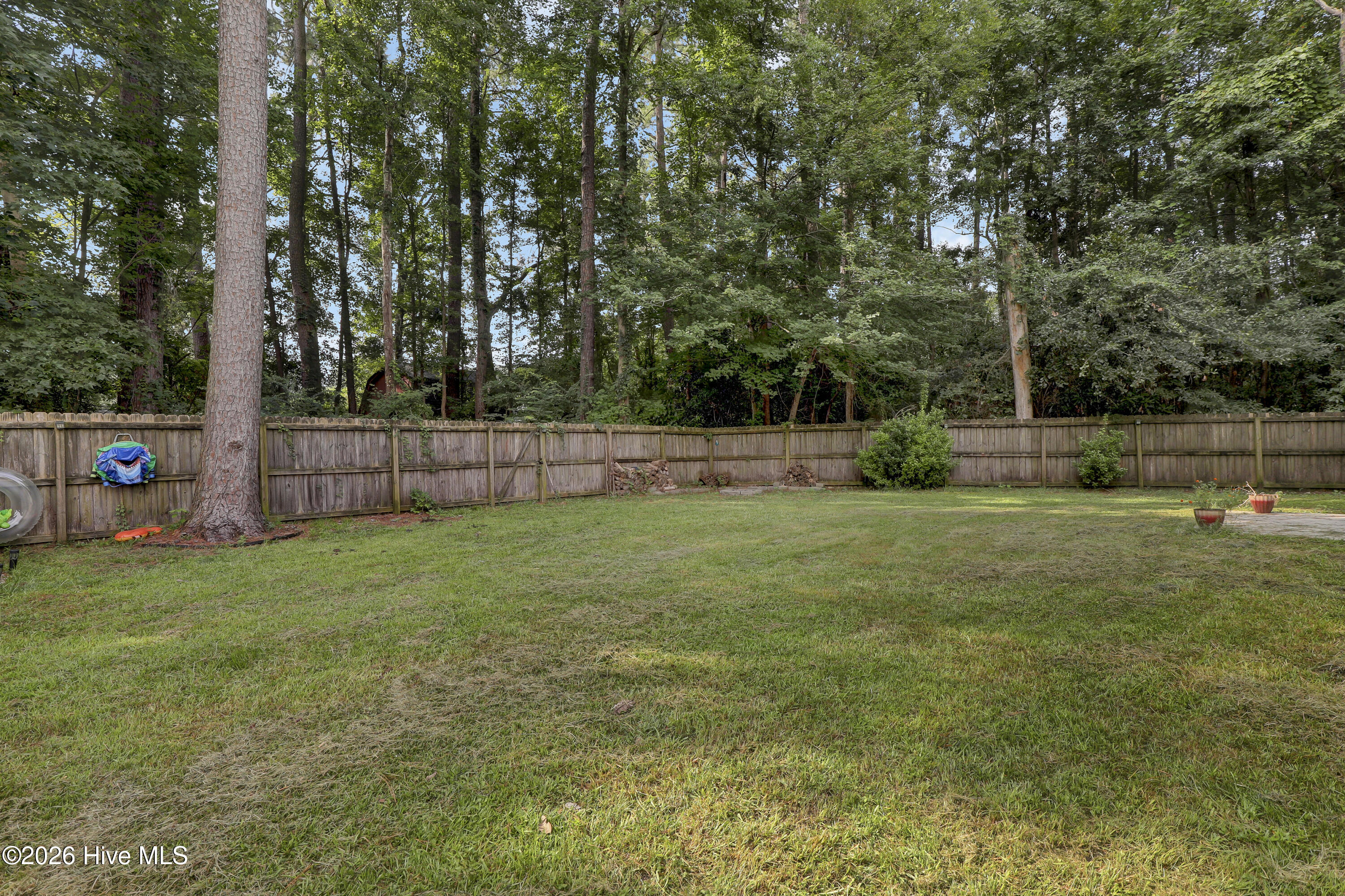 320 Lakewood Drive
