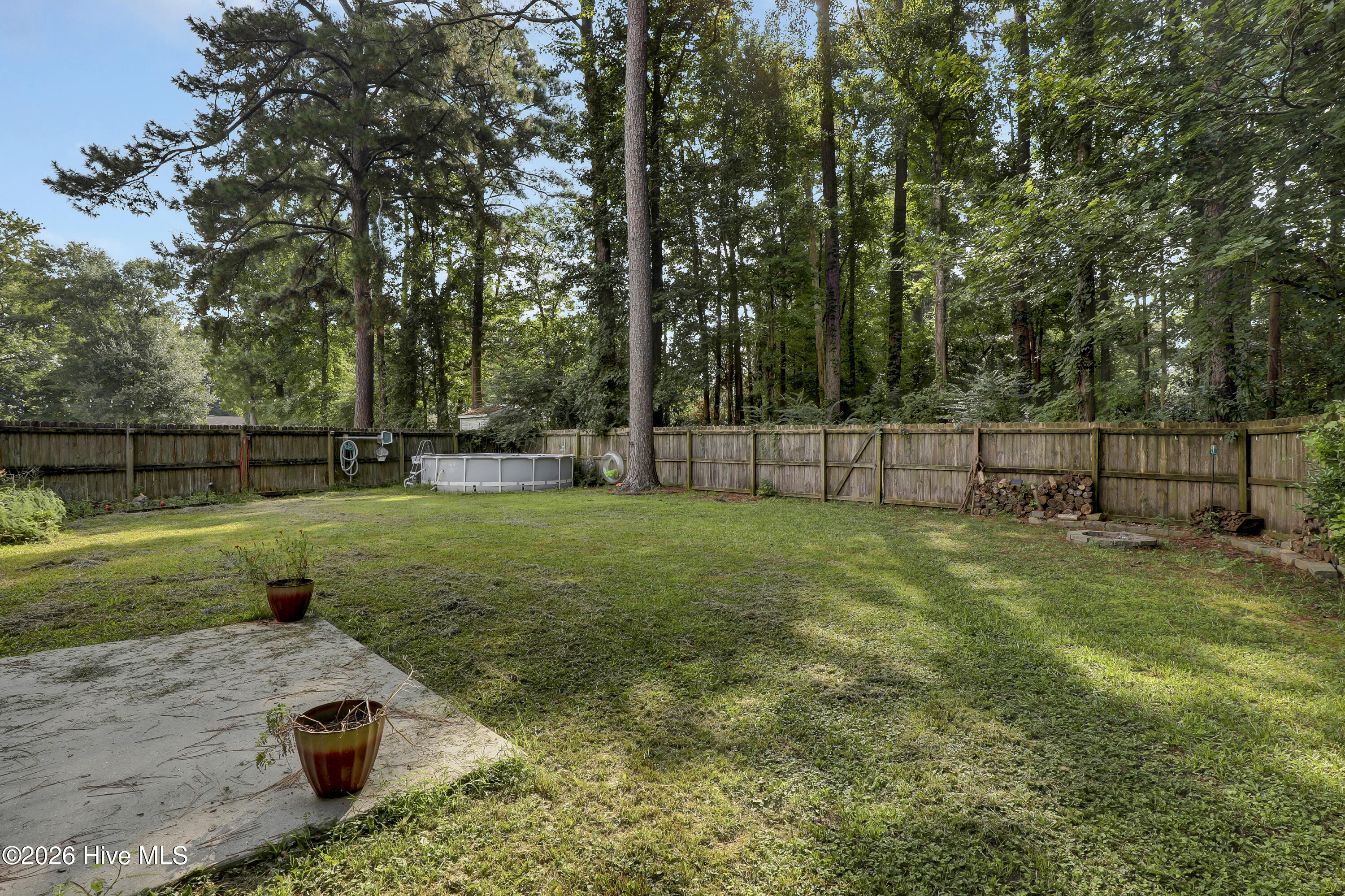 320 Lakewood Drive