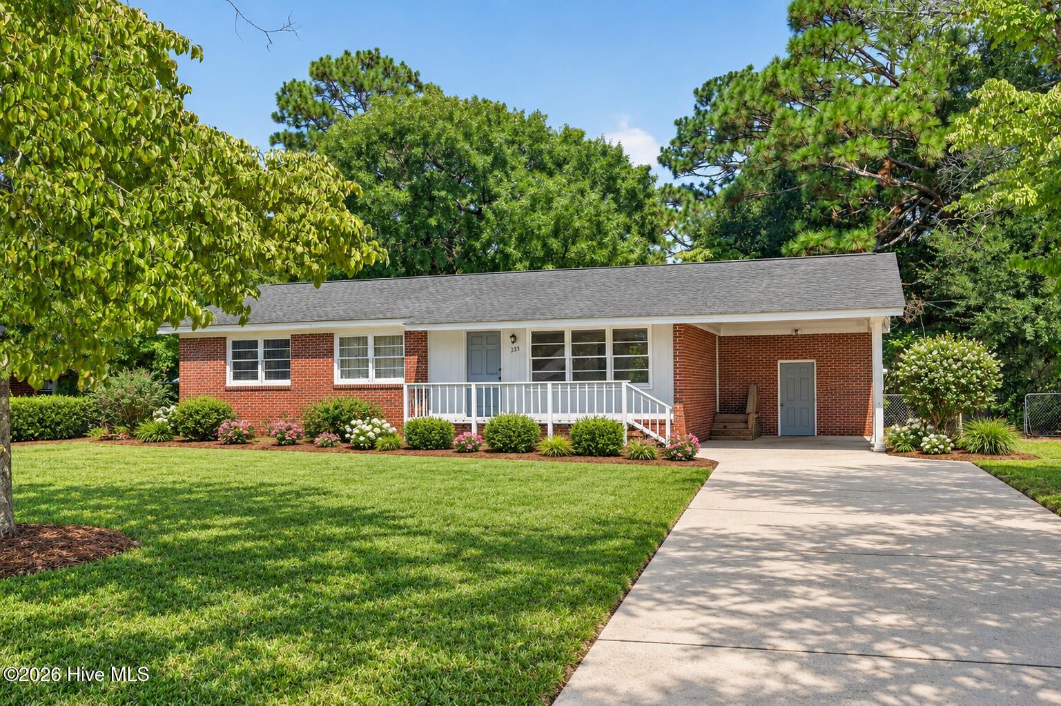 233 Long Leaf Acres Drive
