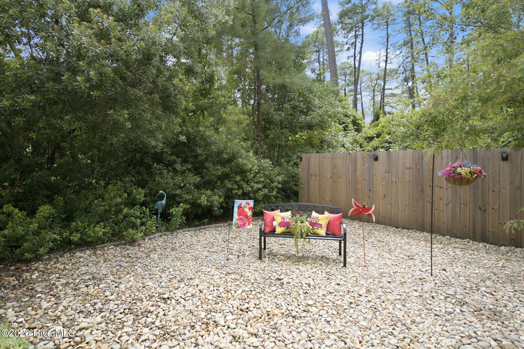1040 Lanterns Lane