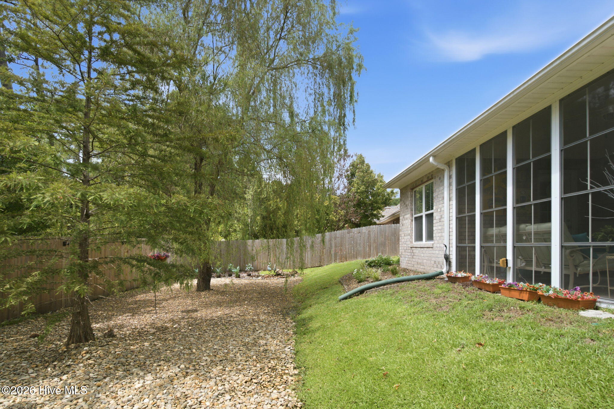 1040 Lanterns Lane
