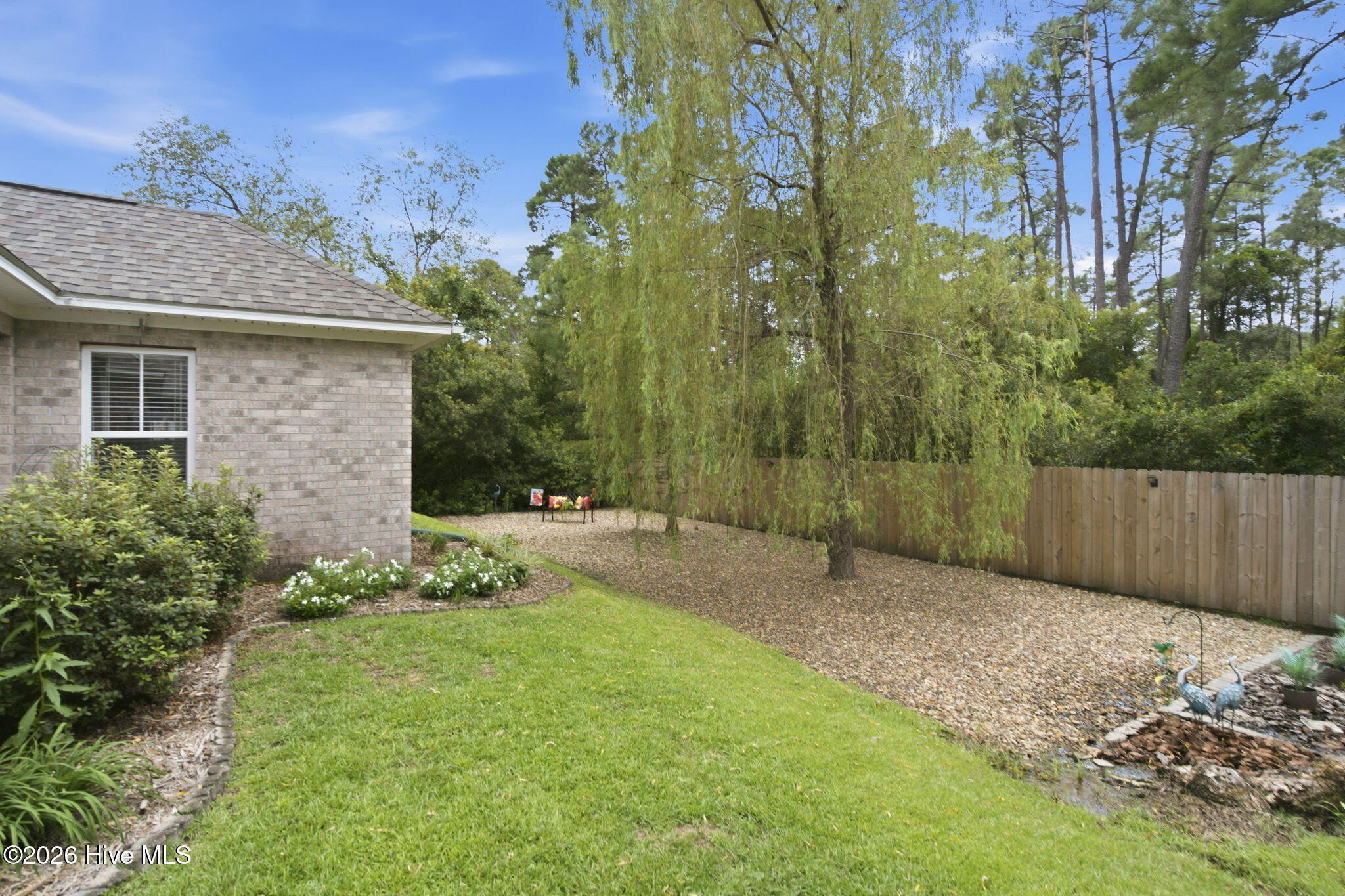 1040 Lanterns Lane