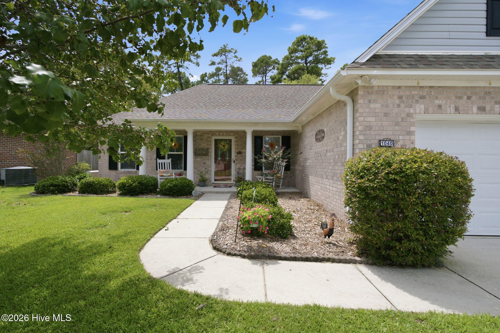 1040 Lanterns Lane