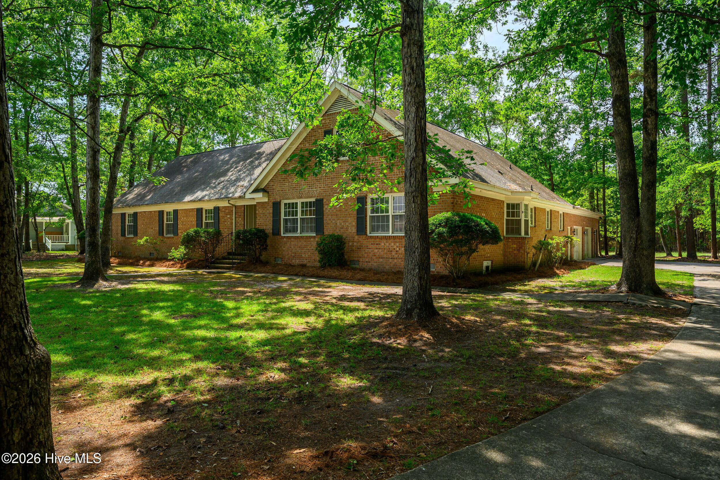 1612 Colony Drive