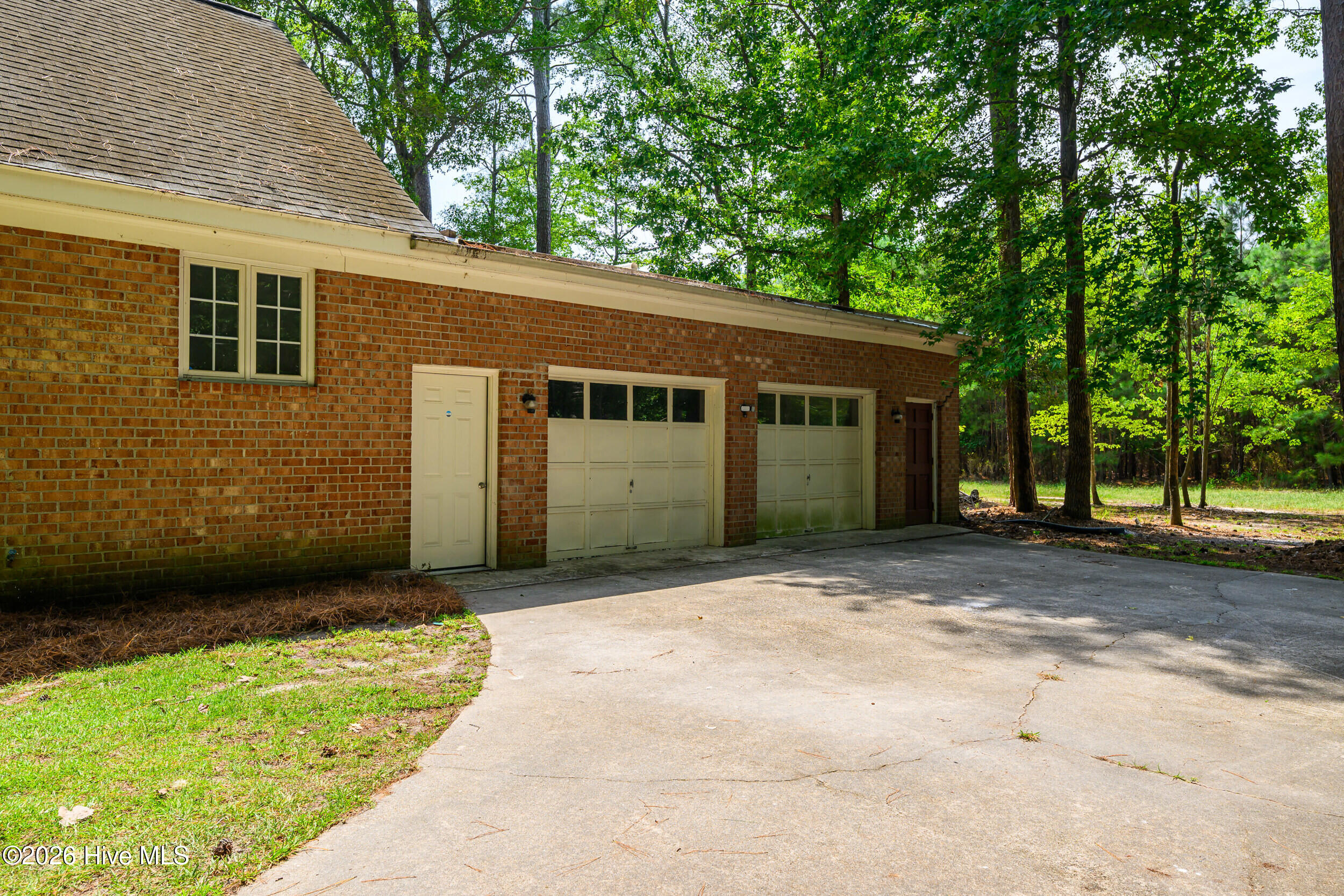 1612 Colony Drive