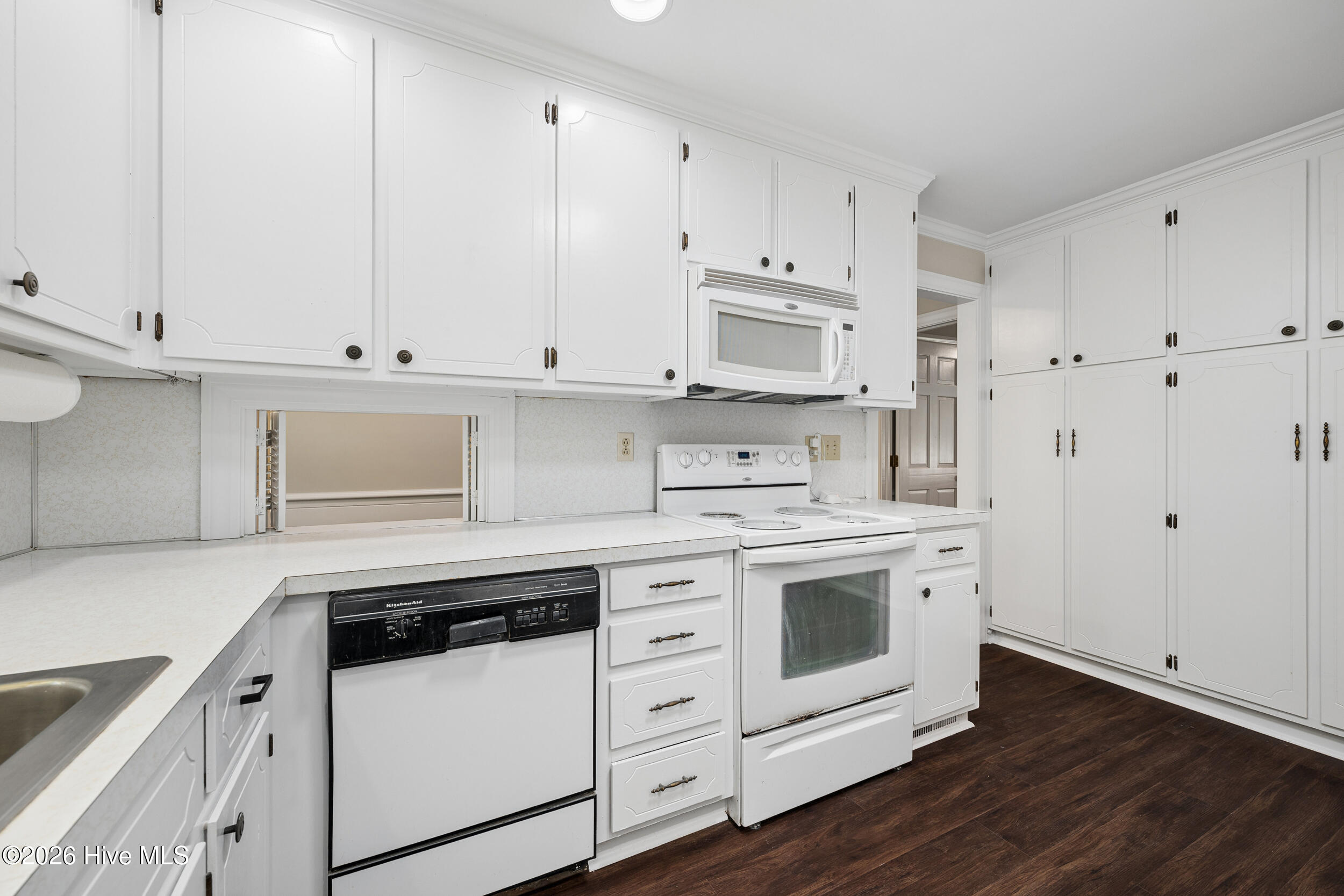 1612 Colony Drive