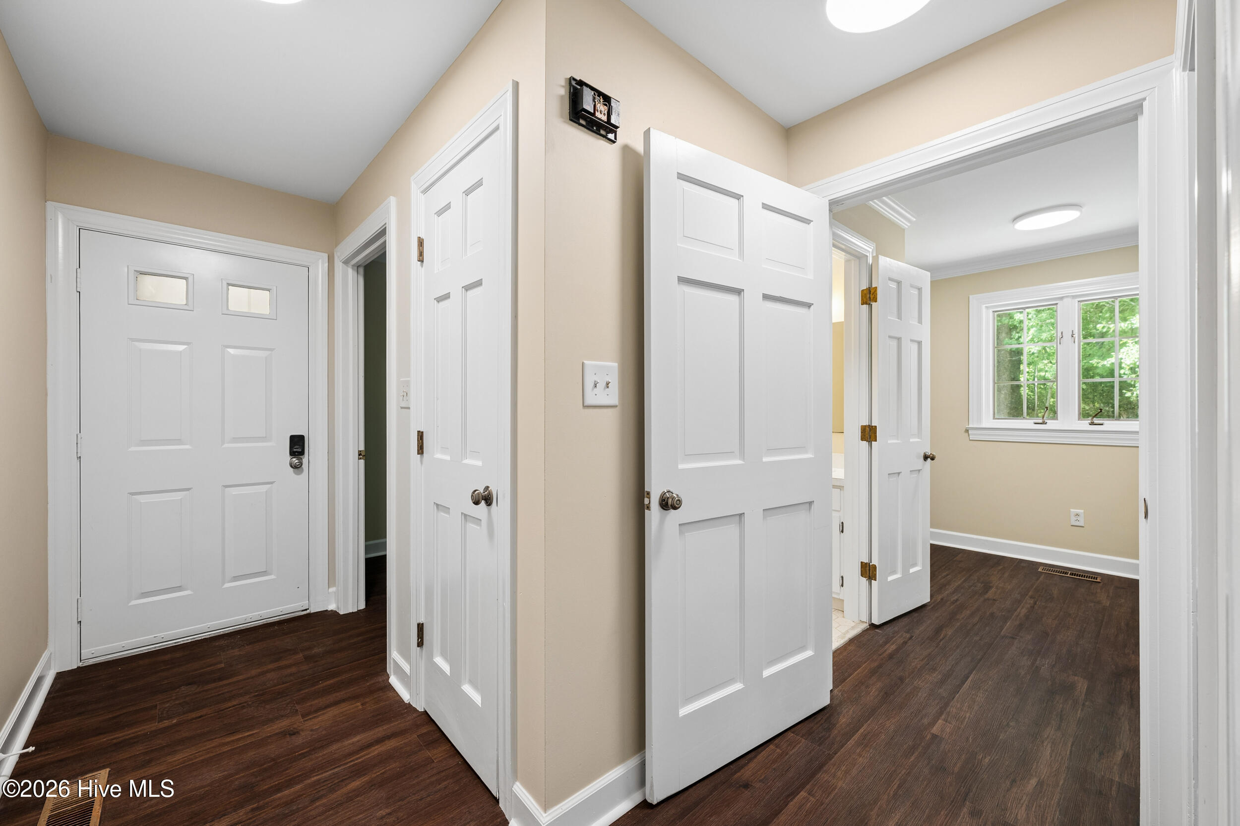 1612 Colony Drive