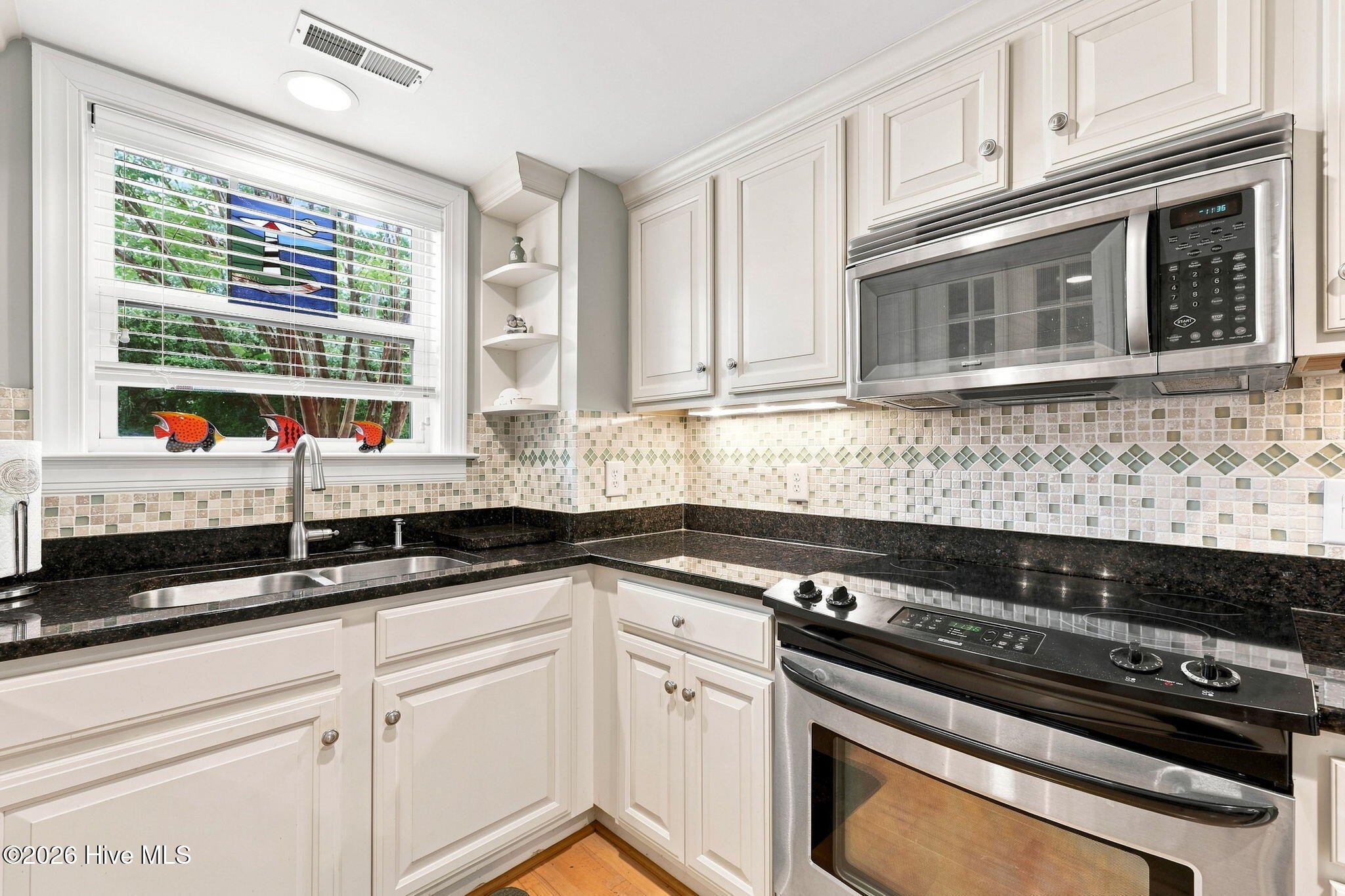 1308 Ann Street 15