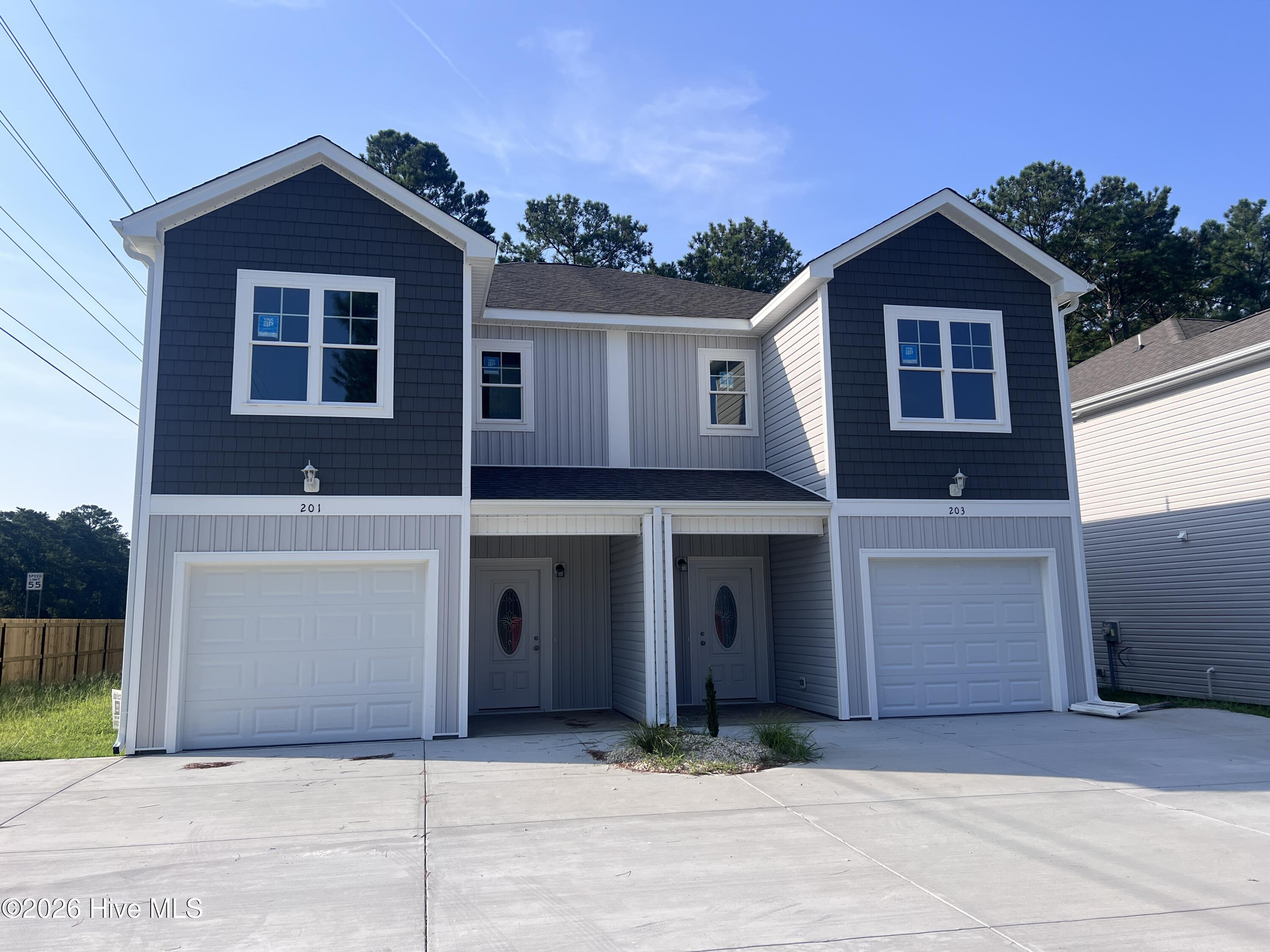 201 Holly Sands Loop