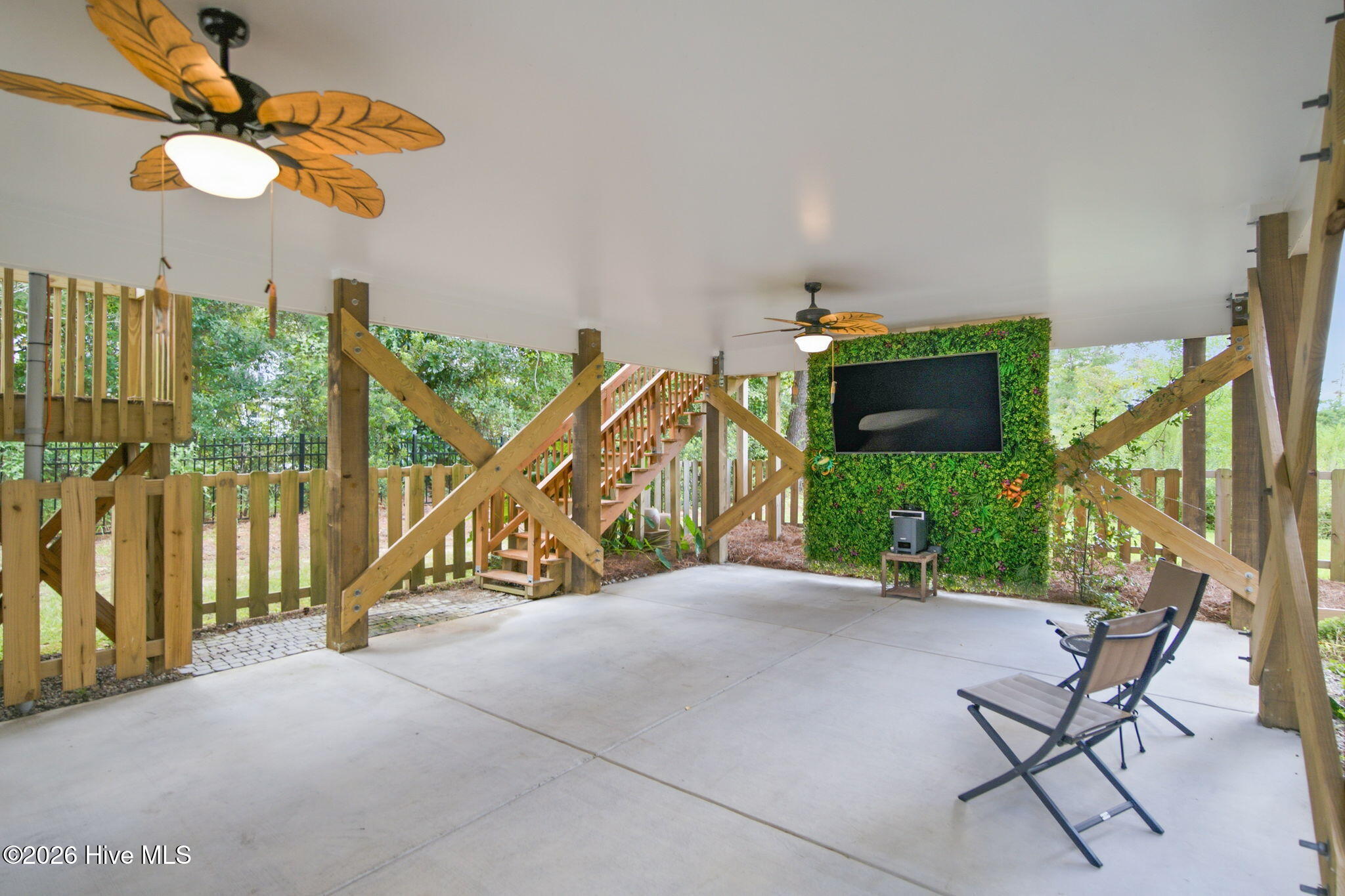 1306 Charleston Common Drive