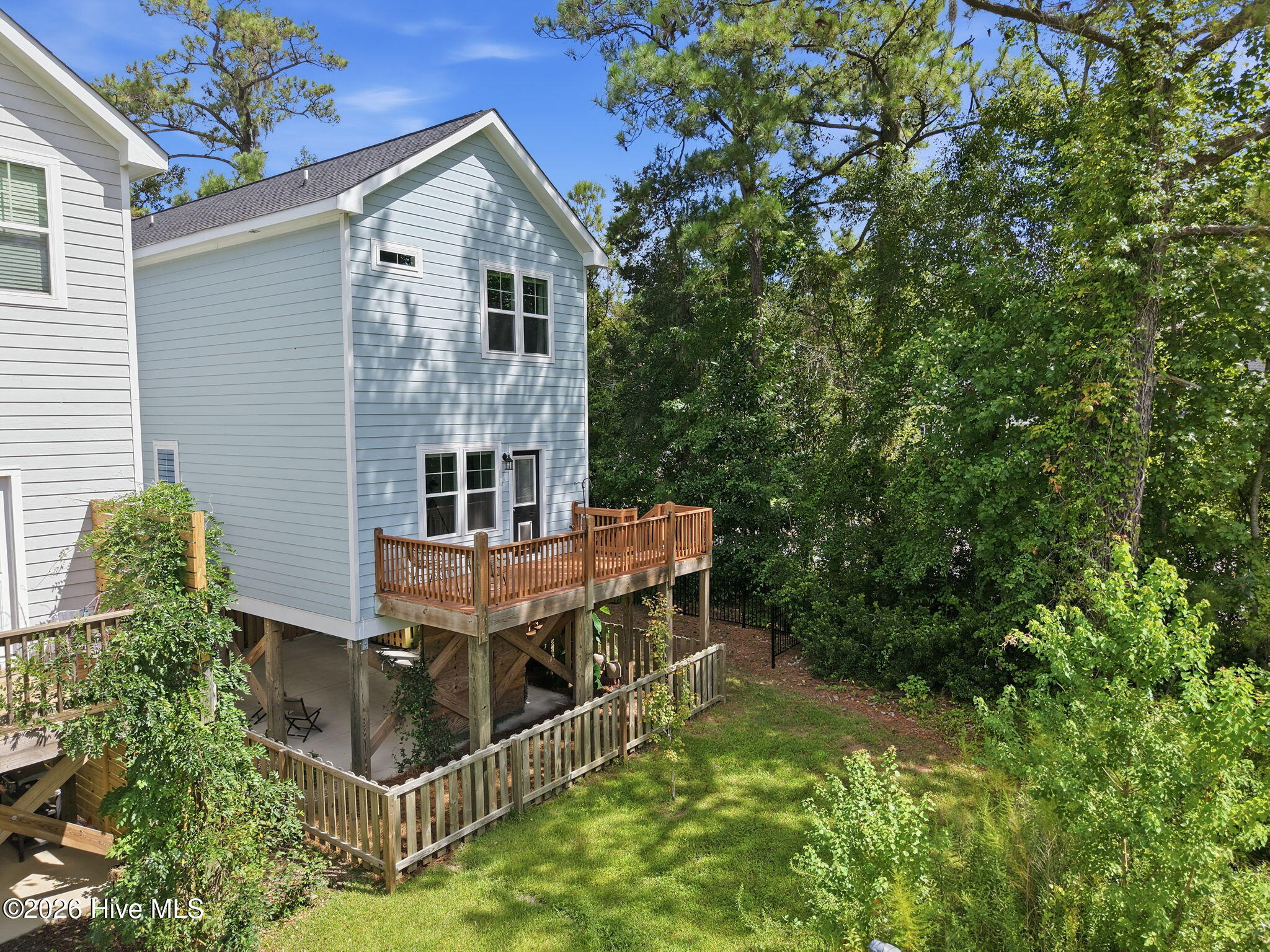 1306 Charleston Common Drive