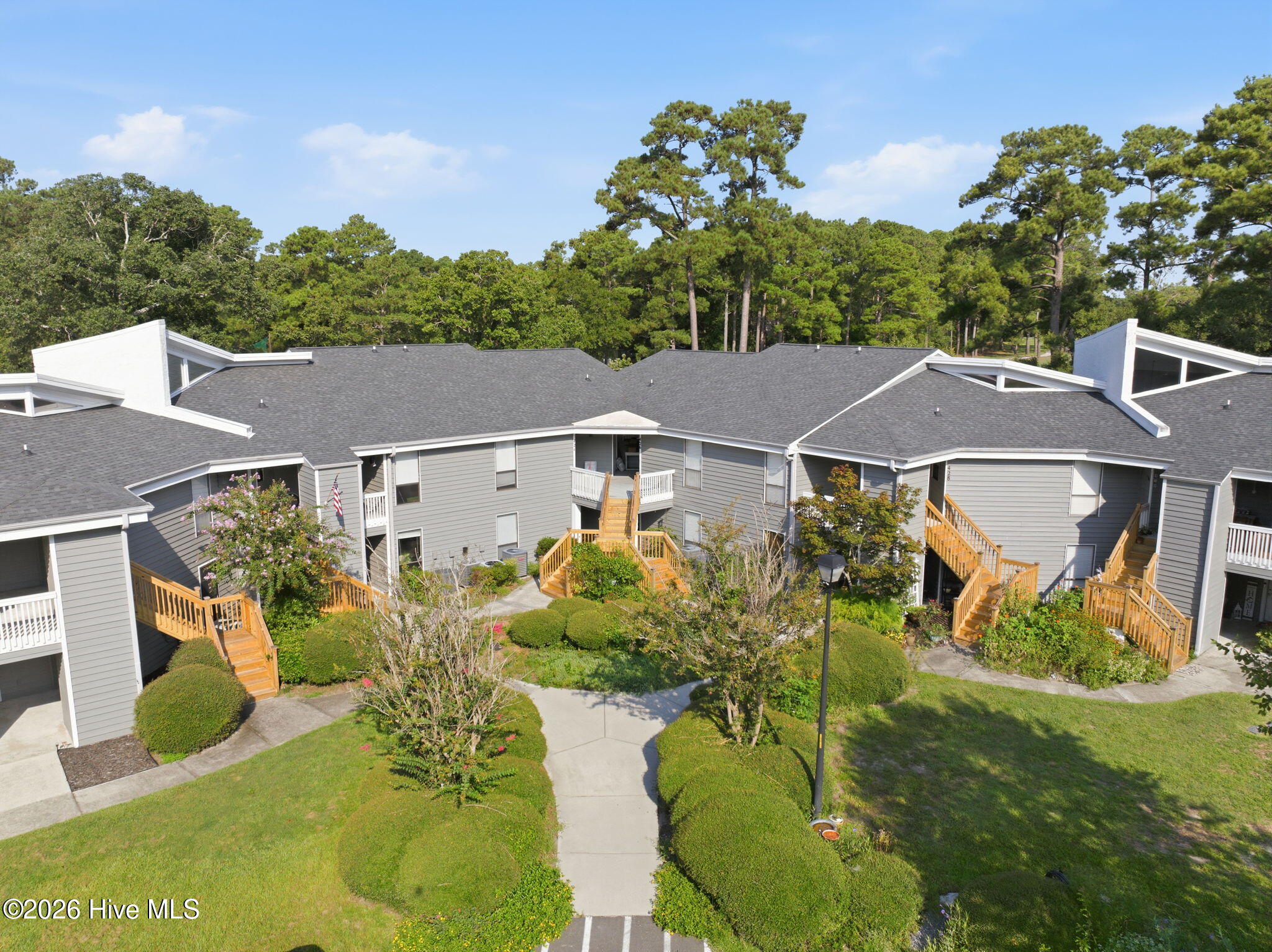 728 Azalea Drive 423