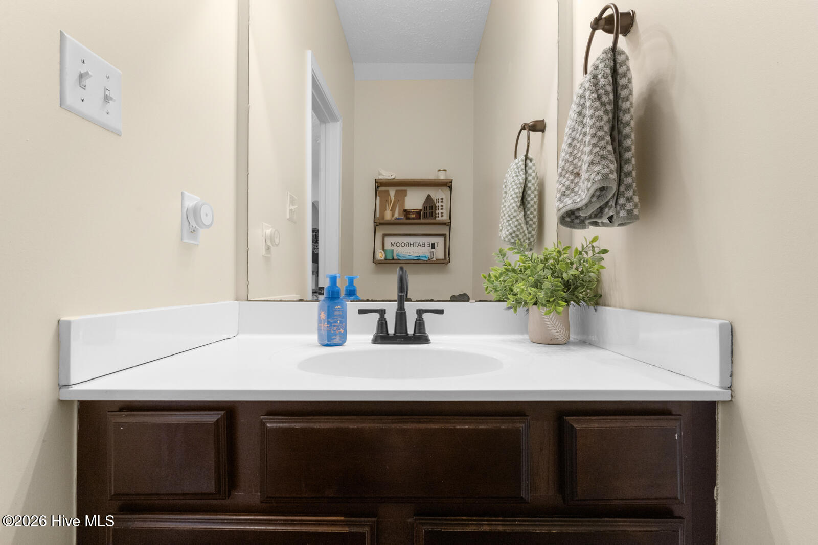 105 Cypress Manor Court