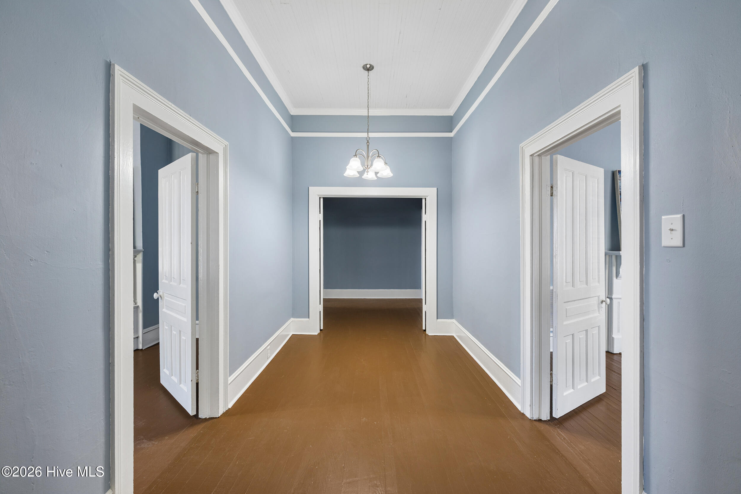 412 W Walnut Street