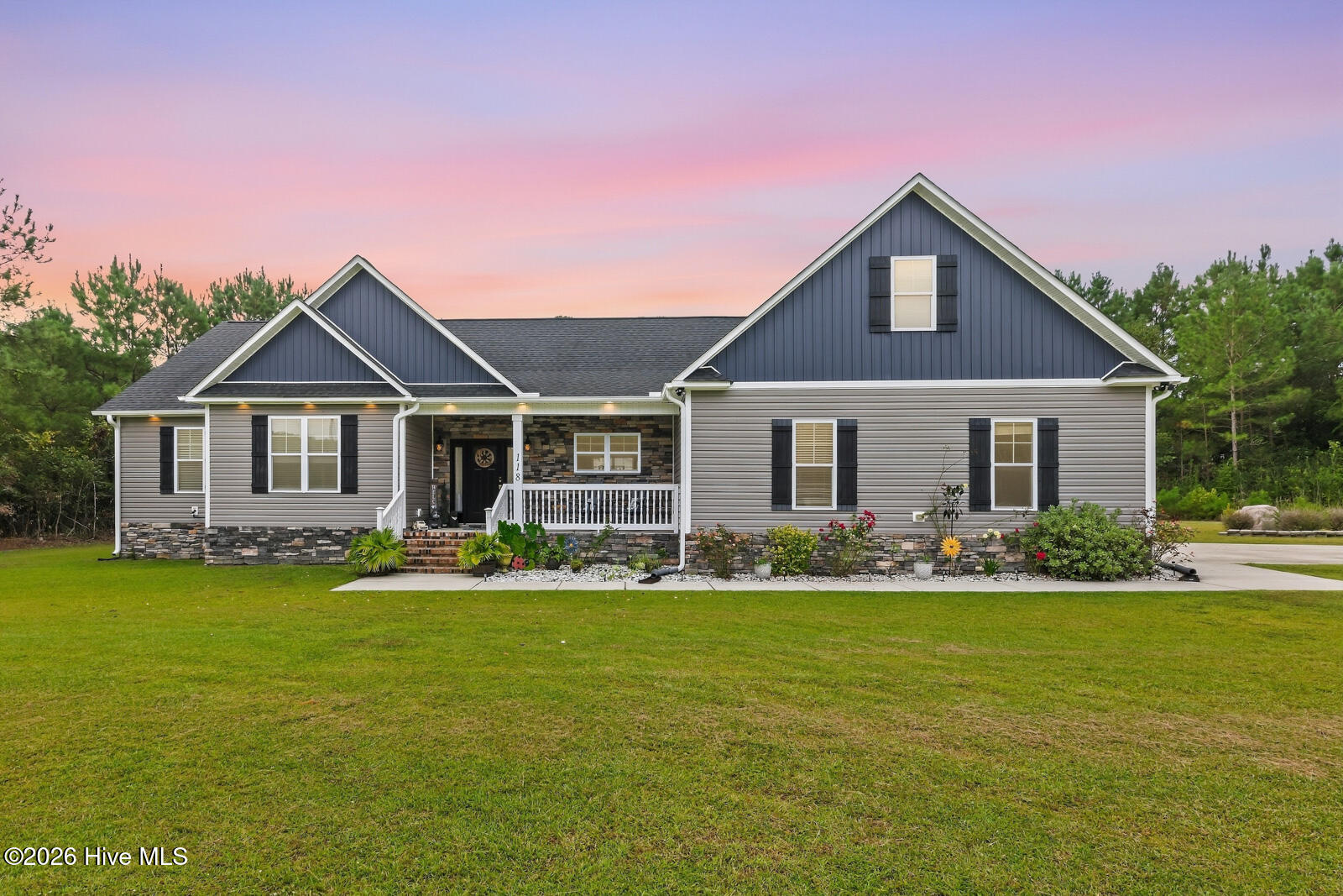 118 King Estates Road