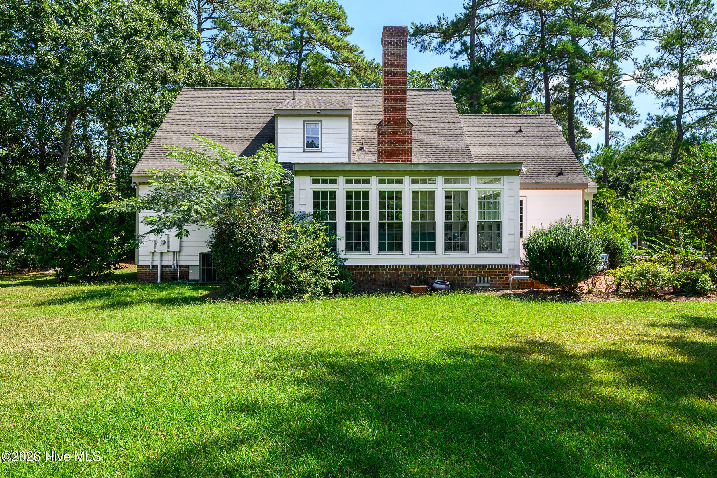 1600 Colony Drive