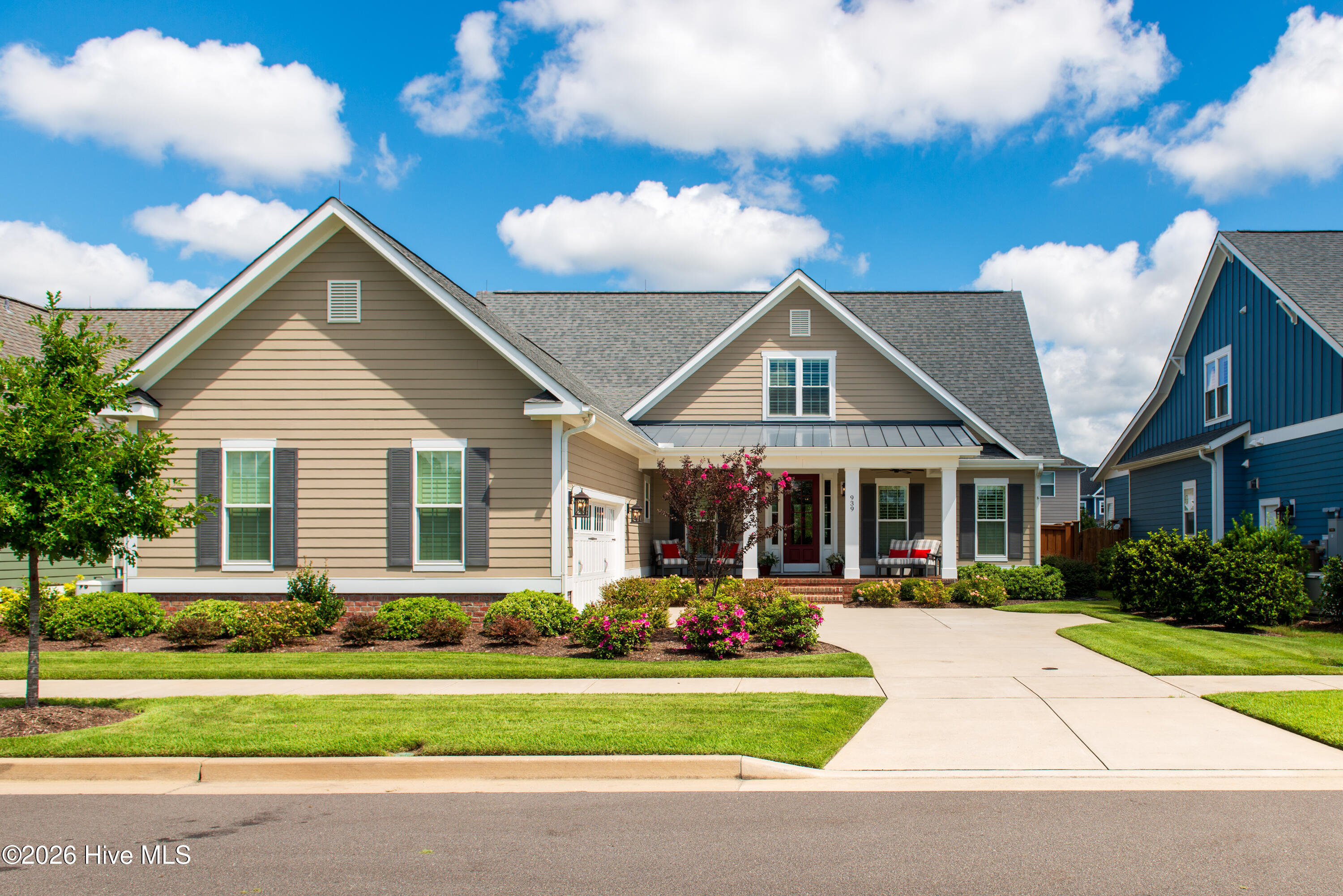 939 Bradshaw Terrace