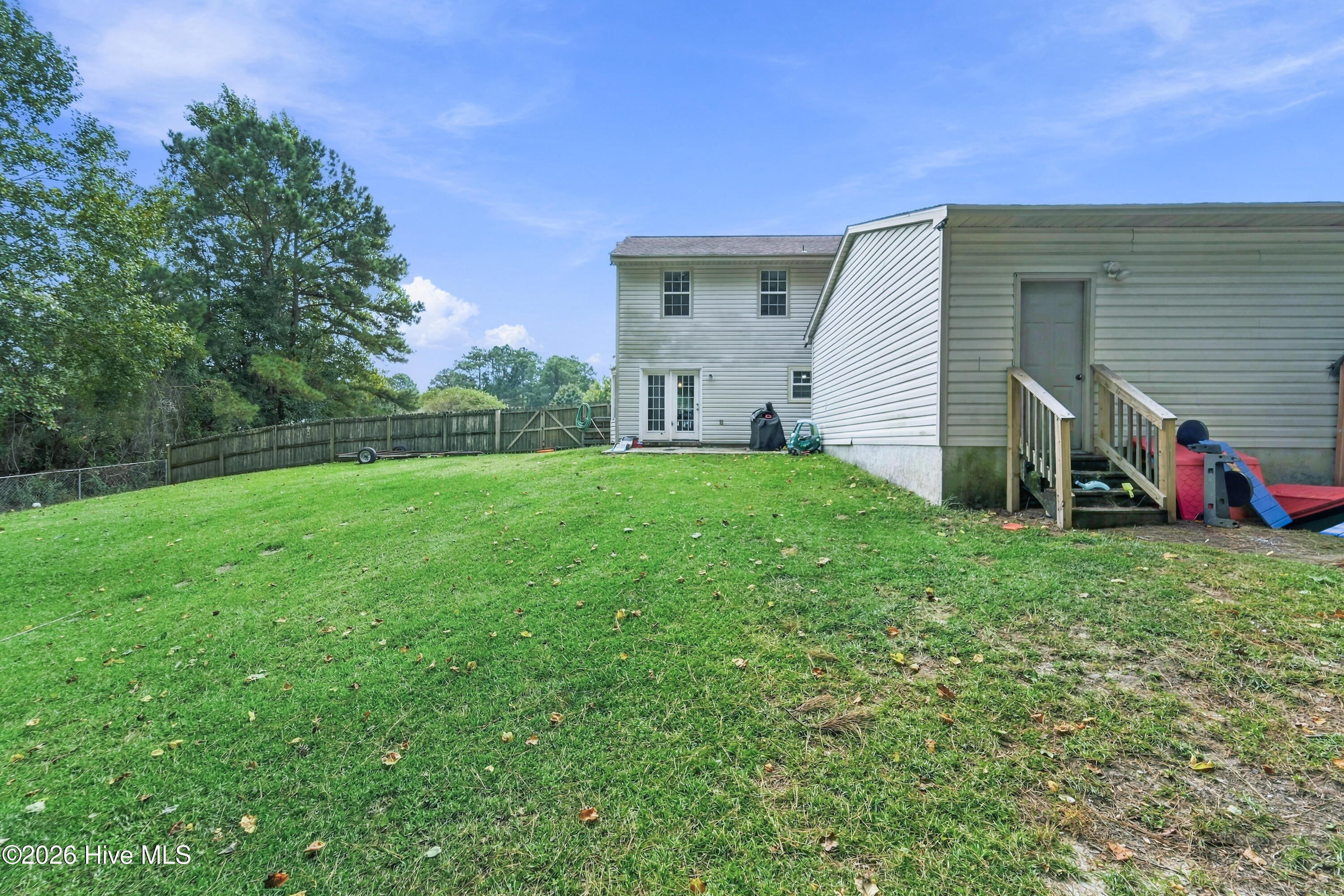 304 Pebble Lane