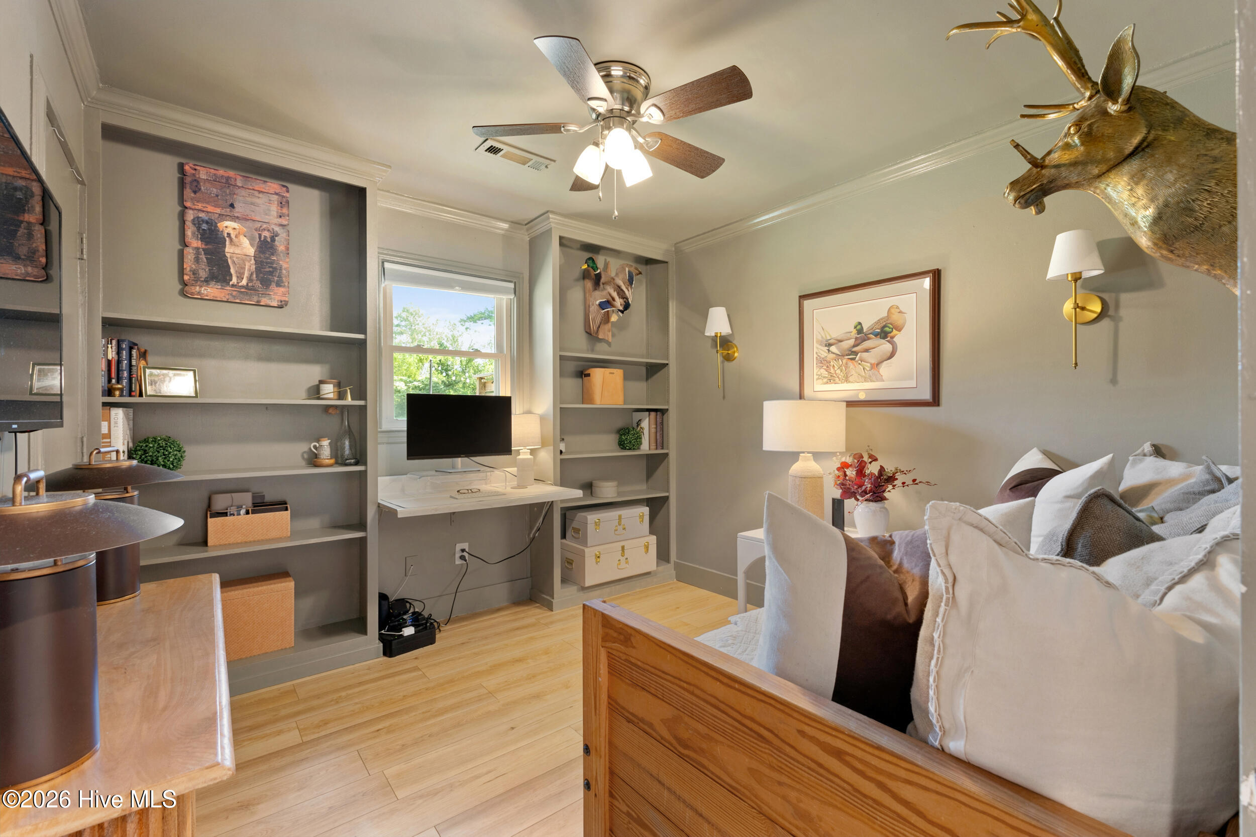 5137 Lord Byron Road