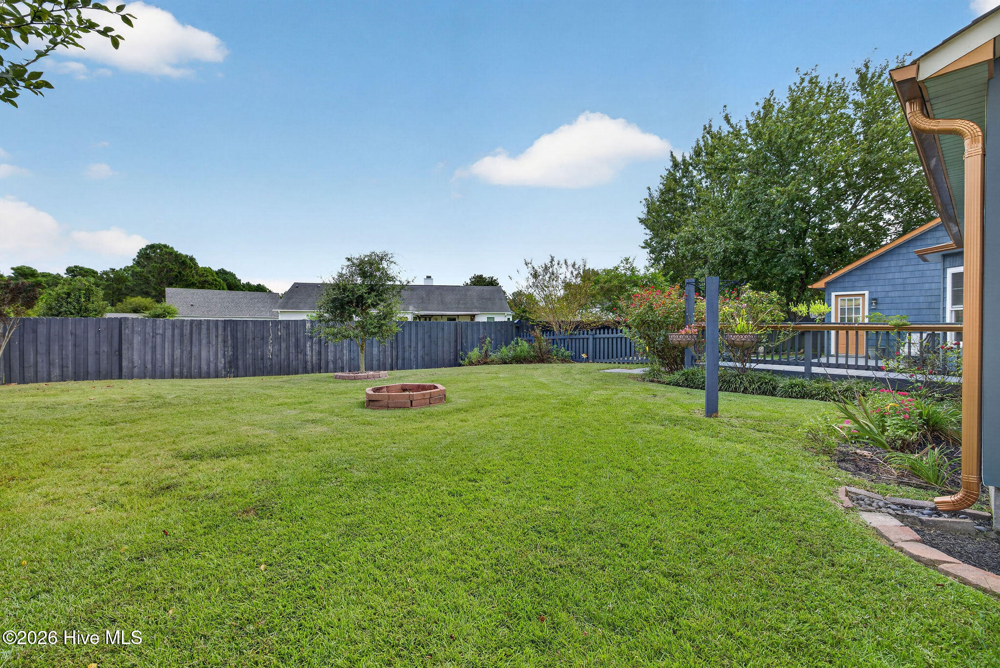 1608 Blue Tick Court