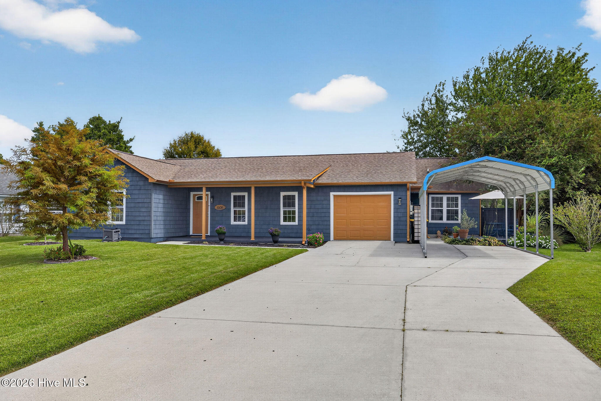 1608 Blue Tick Court