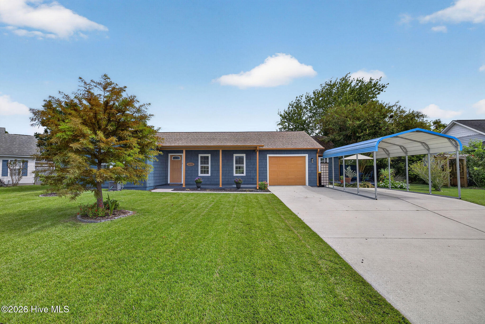 1608 Blue Tick Court