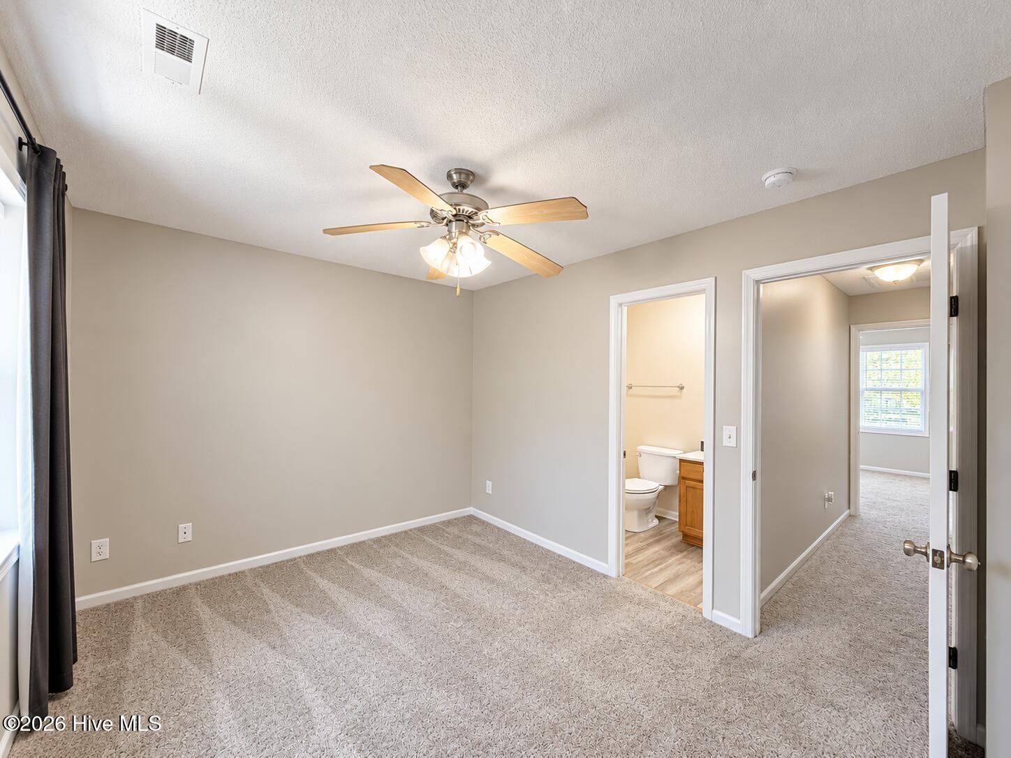 206 Palace Circle