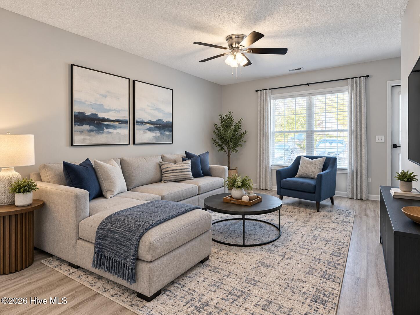 206 Palace Circle