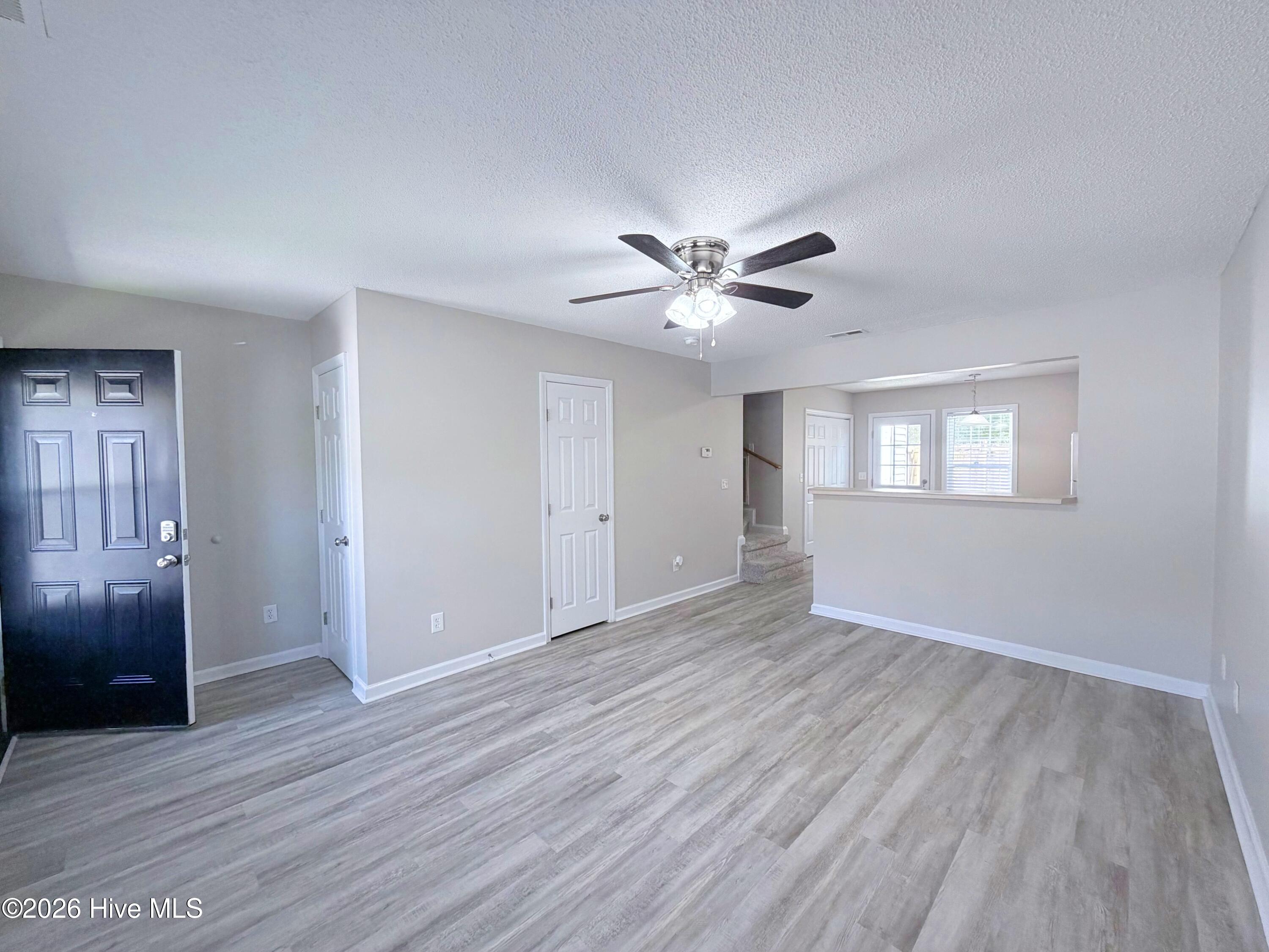 206 Palace Circle