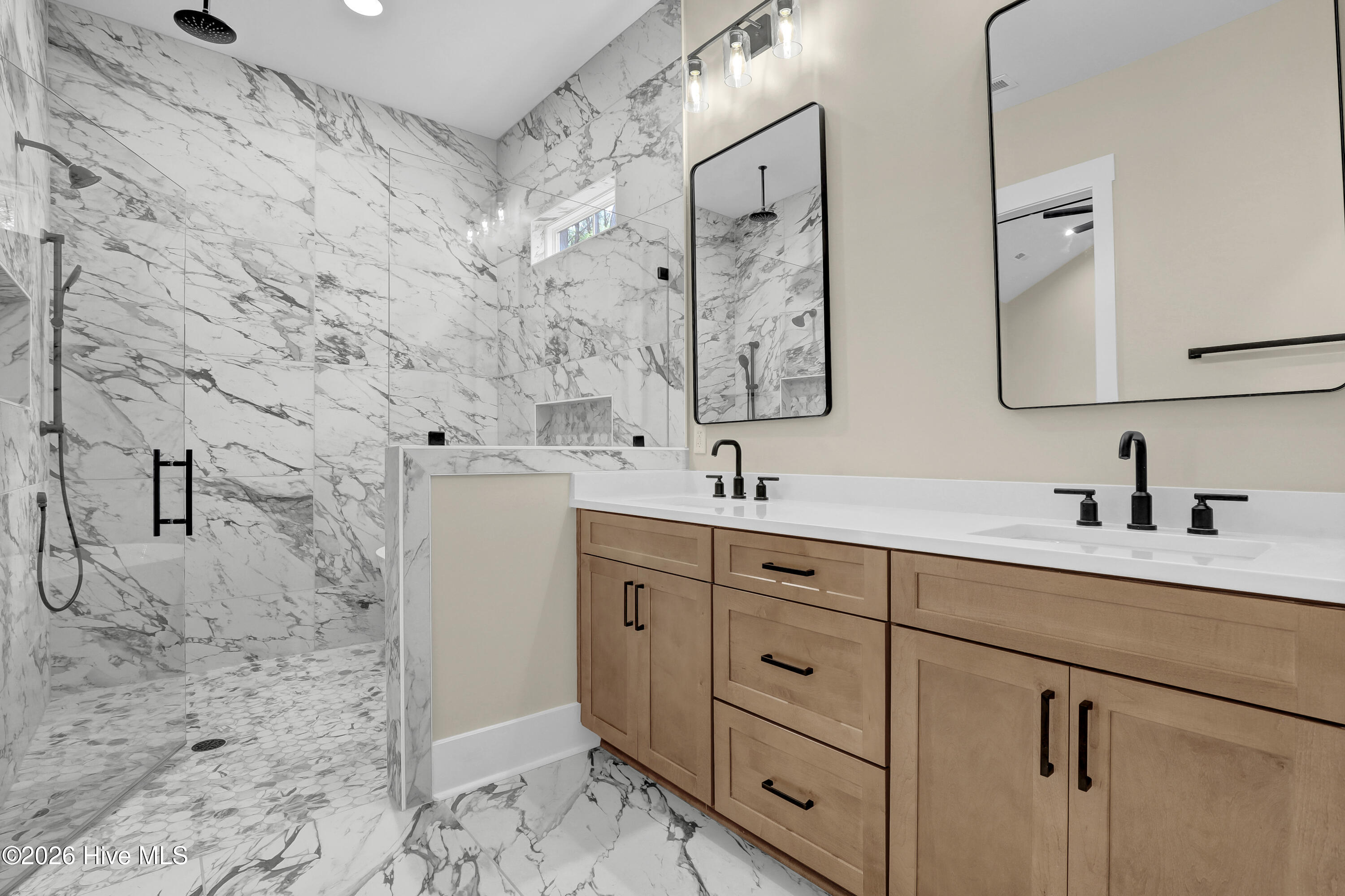 155 Everett Park Trail