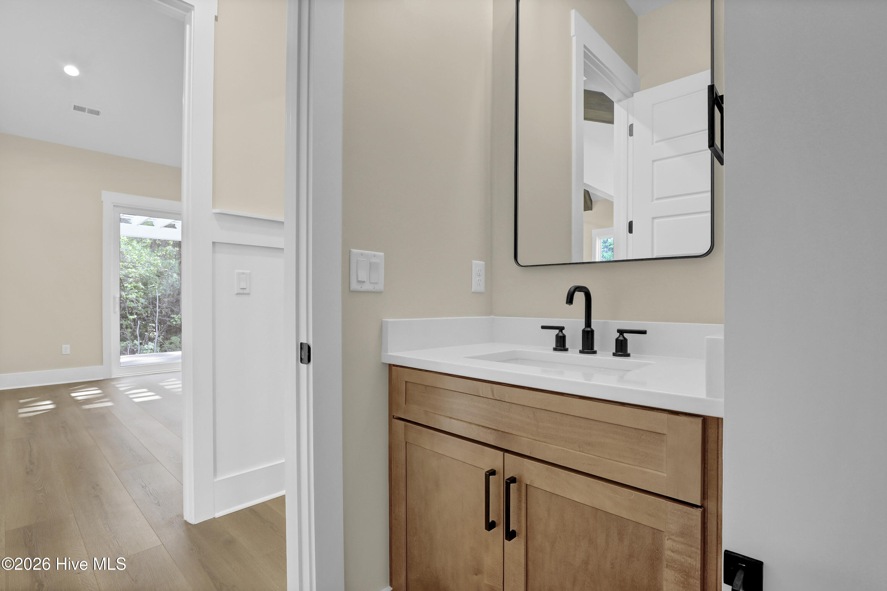 155 Everett Park Trail