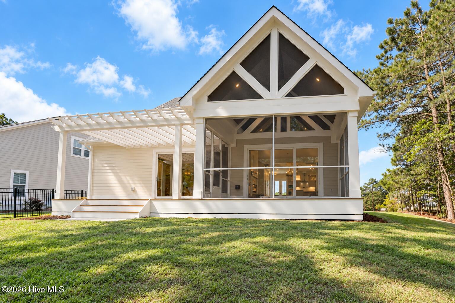 155 Everett Park Trail